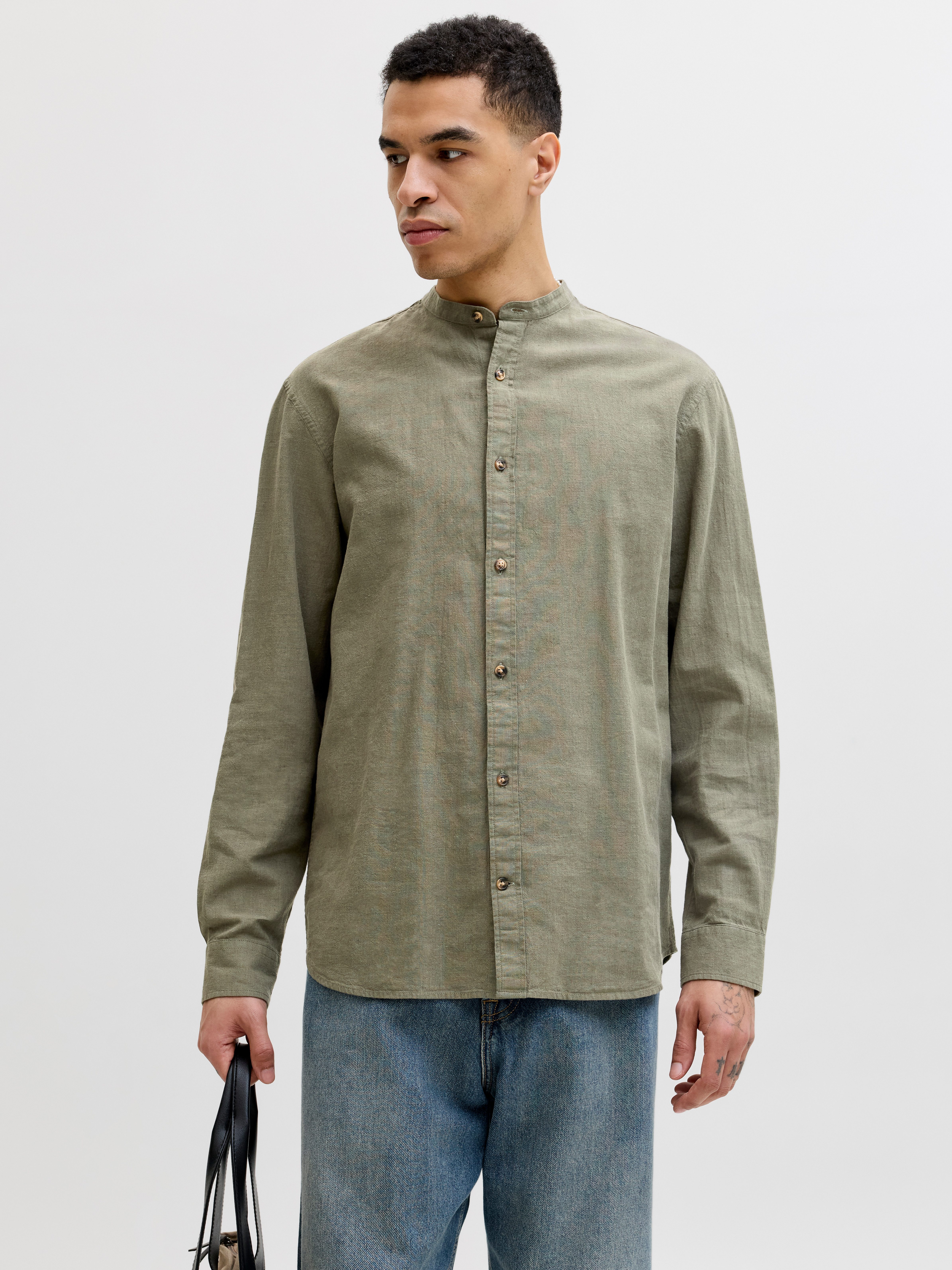Langarmhemd JJESUMMER LINEN BLEND BAND SHIRT L/S SN