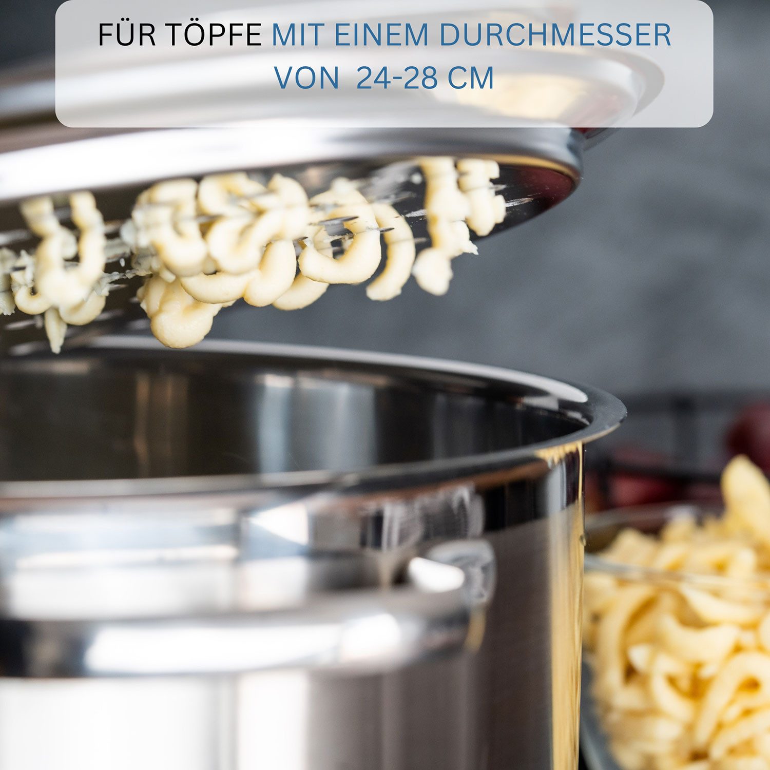 WESTMARK Spätzlereibe Blech + Schaber, 2teiliges Set, PP