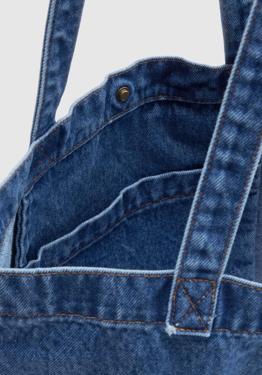 Levi's® Beuteltasche LEVI®S TOTE, aus Denim, mit Außentasche
