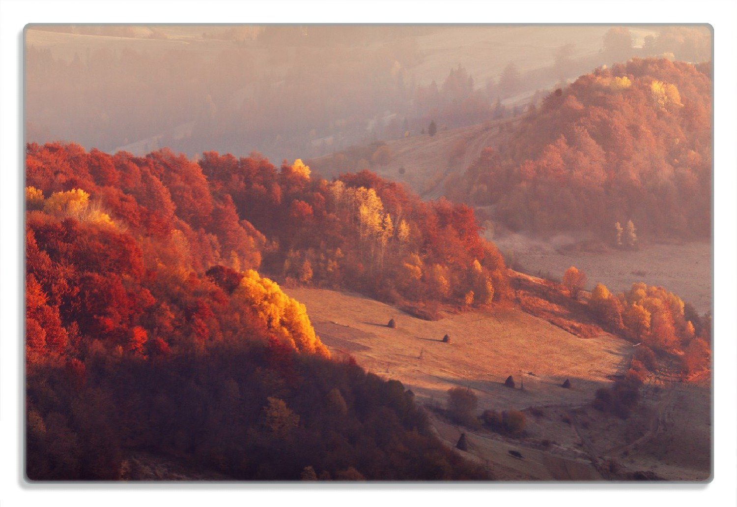 Wallario Frühstücksbrett 1-St), Morgenlicht, im Berggipfel Gummifüße rutschfester 20x30cm 4mm, (inkl. Herbstliche