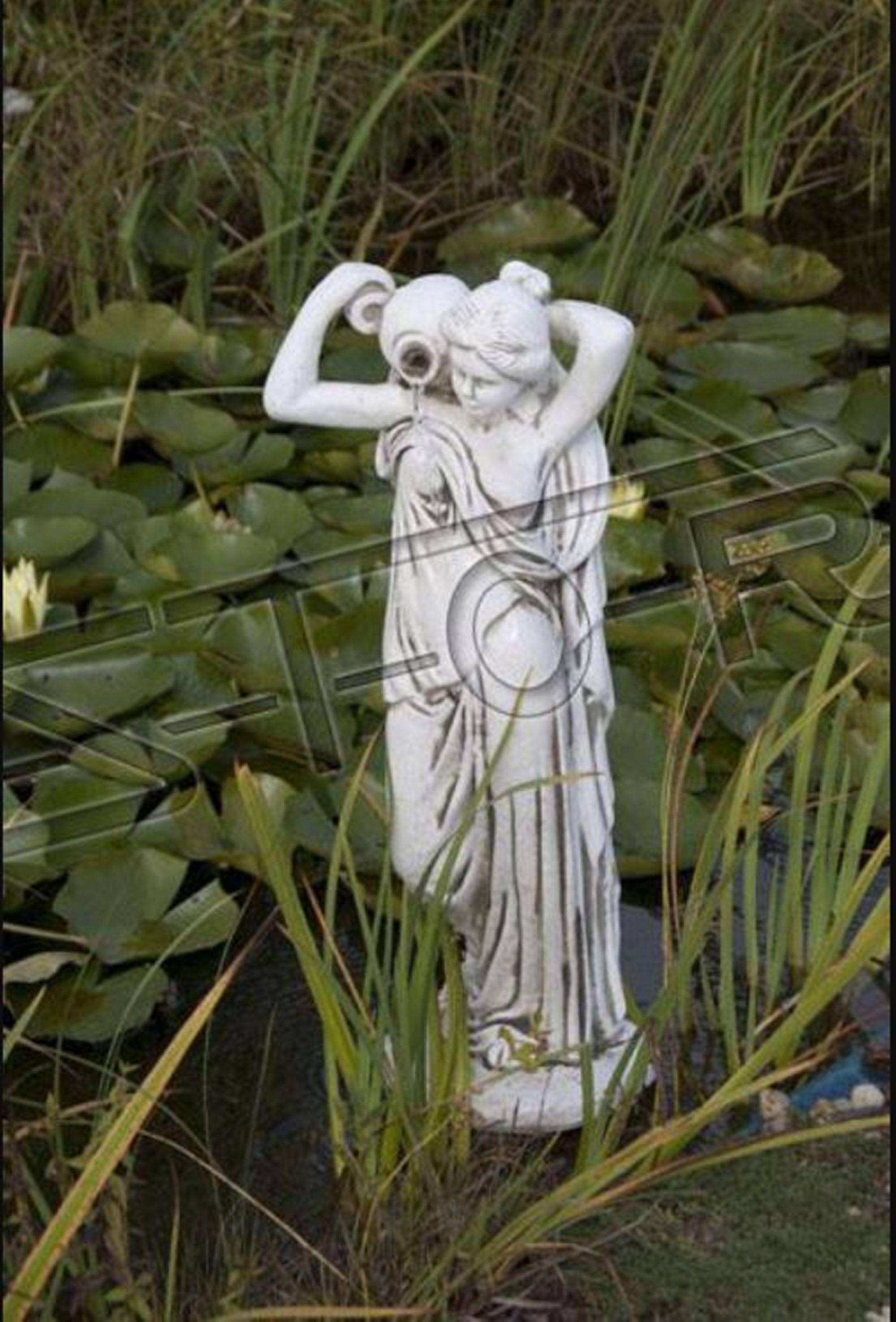 JVmoebel Skulptur Fontaine" Gartenfigur Teichfigur Gartendeko Menschen "Frau Steinguss