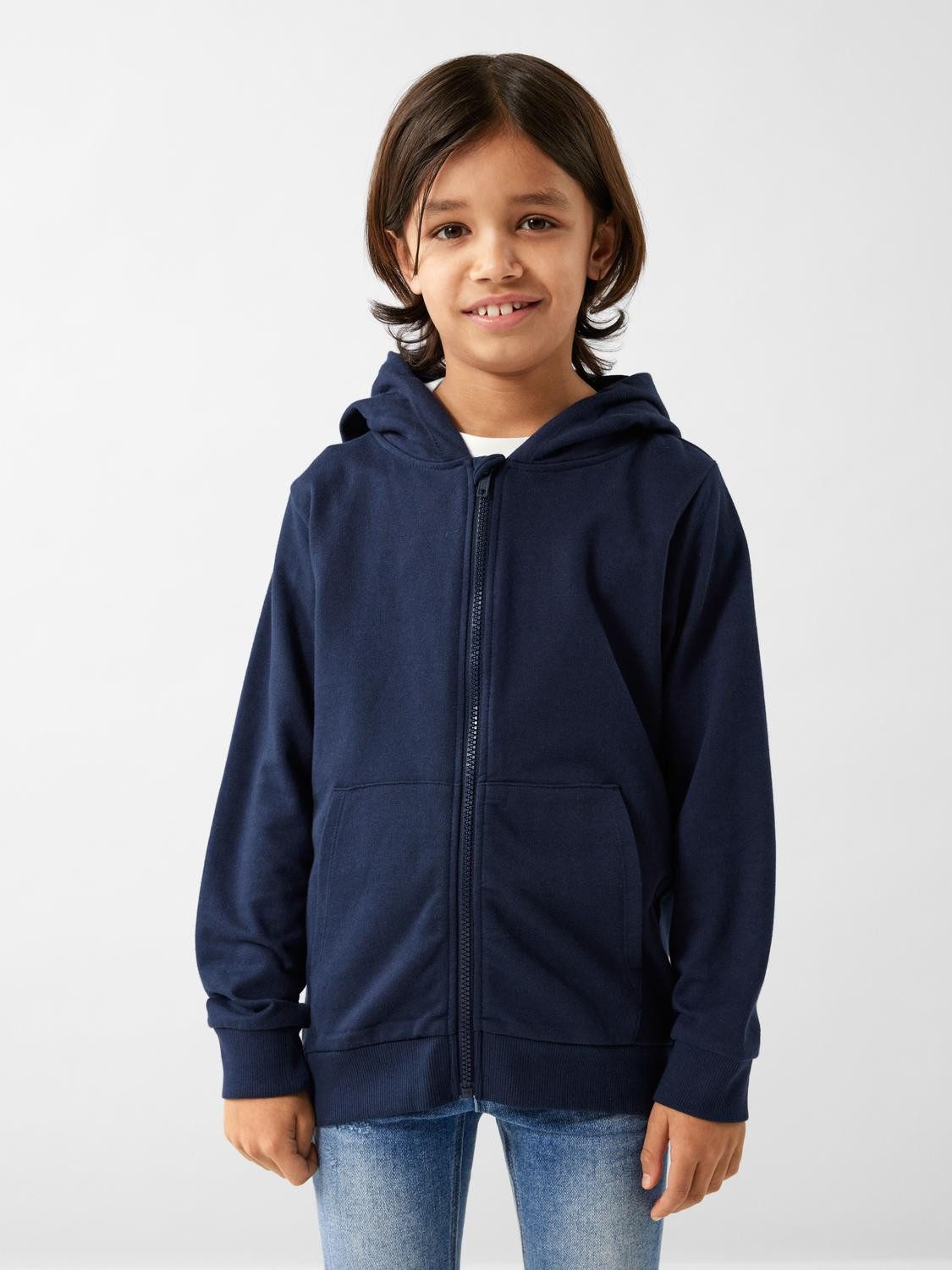 Name It Kapuzensweatjacke NKMNESWEAT CARD W HOOD UNB NOOS in klassischer Form
