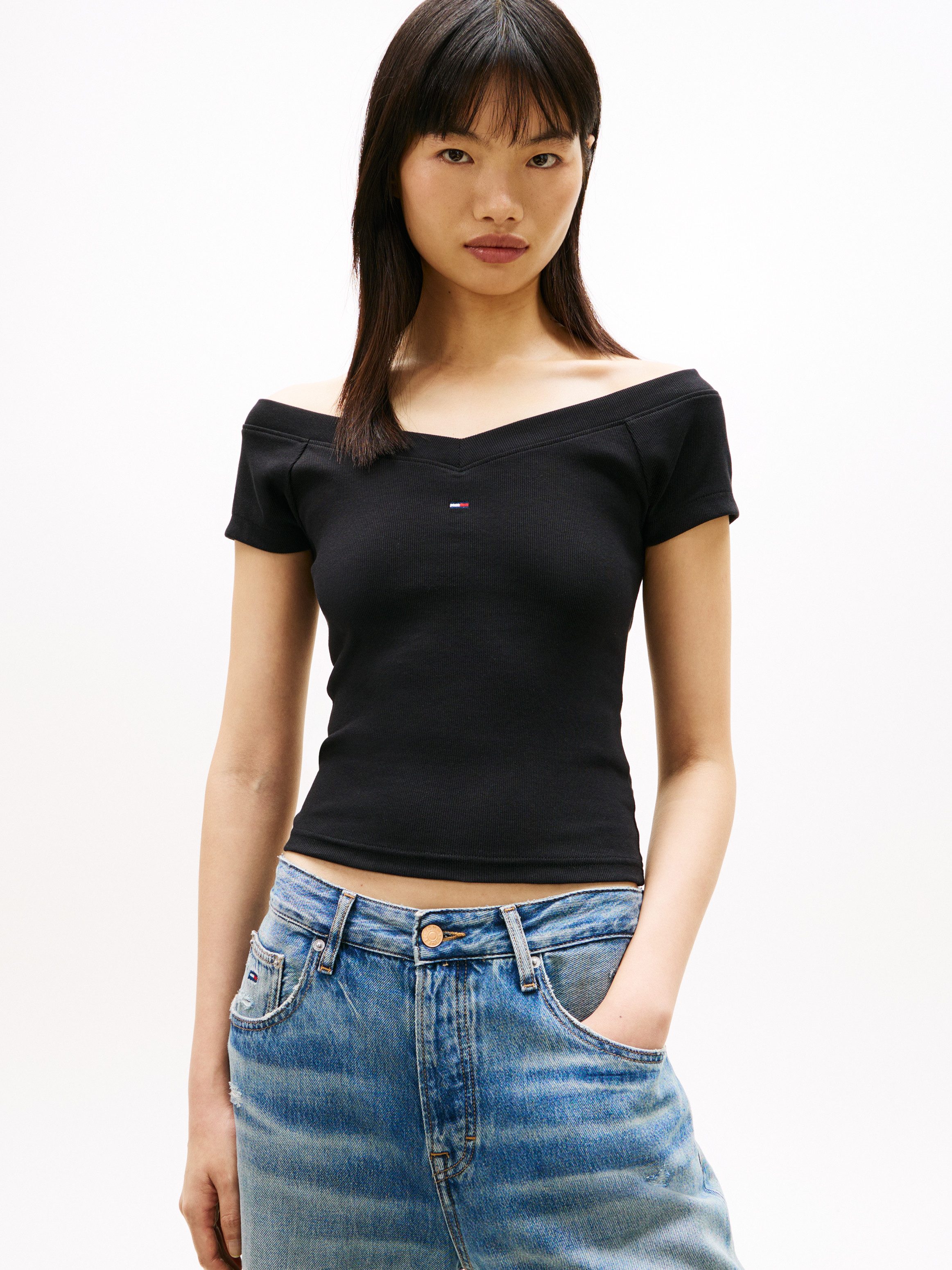 Tommy Jeans Kurzarmshirt TJW SLIM OFF SHOULDER RIB SS TOP mit gerippter Struktur, schulterfrei