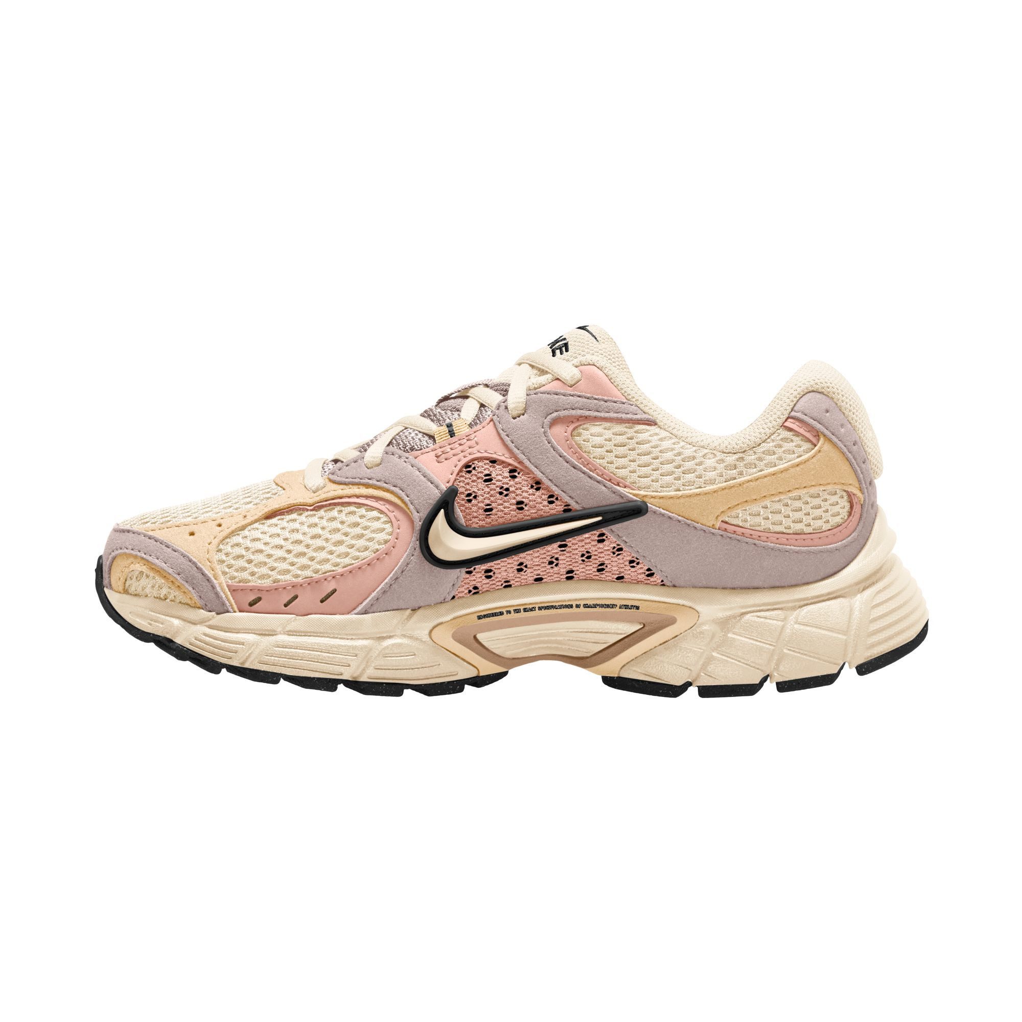 Nike Sportswear W V5 RNR Sneaker inspiriert vom Design des Y2K Nike Vomero 5