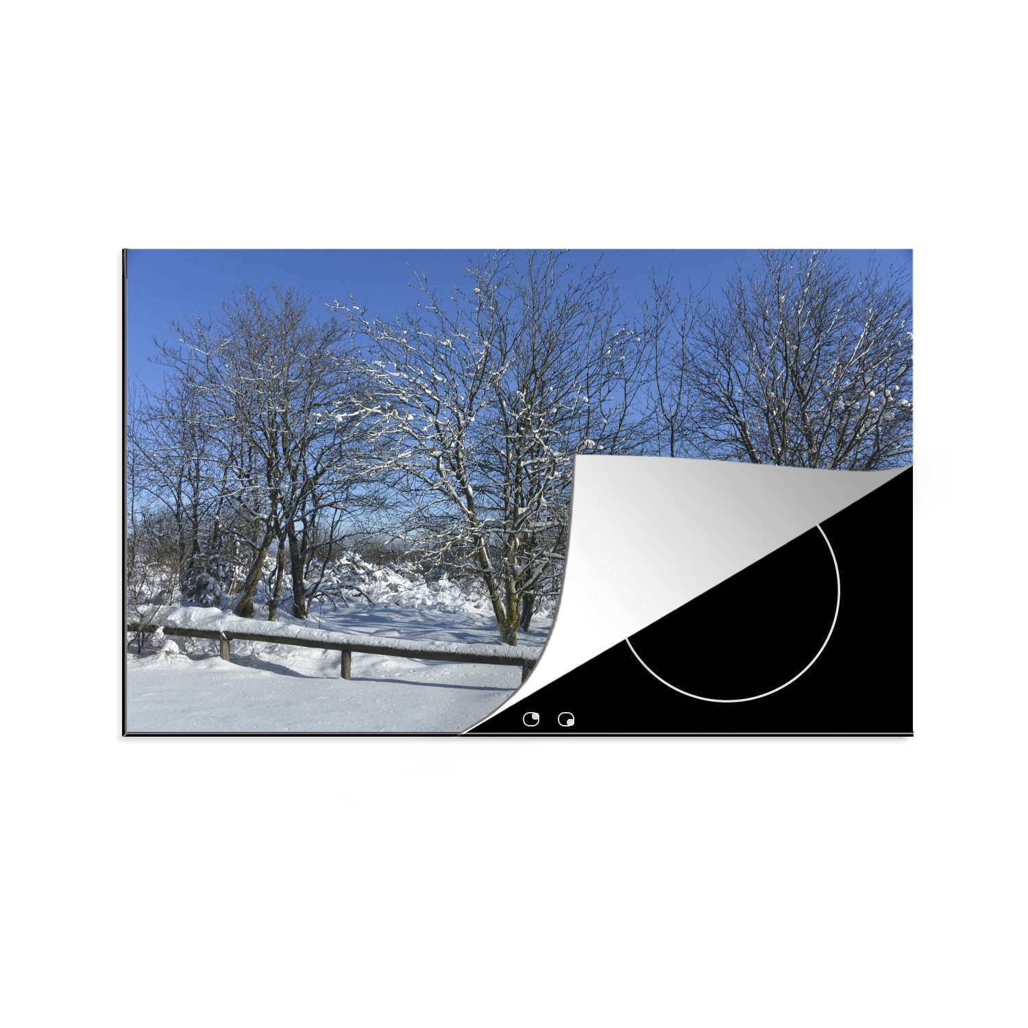 MuchoWow Herdblende-/Abdeckplatte Ein Wintertag unter blauem Himmel in den Ardennen, Vinyl, (1 tlg), 81x52 cm, Induktionskochfeld Schutz für die küche, Ceranfeldabdeckung