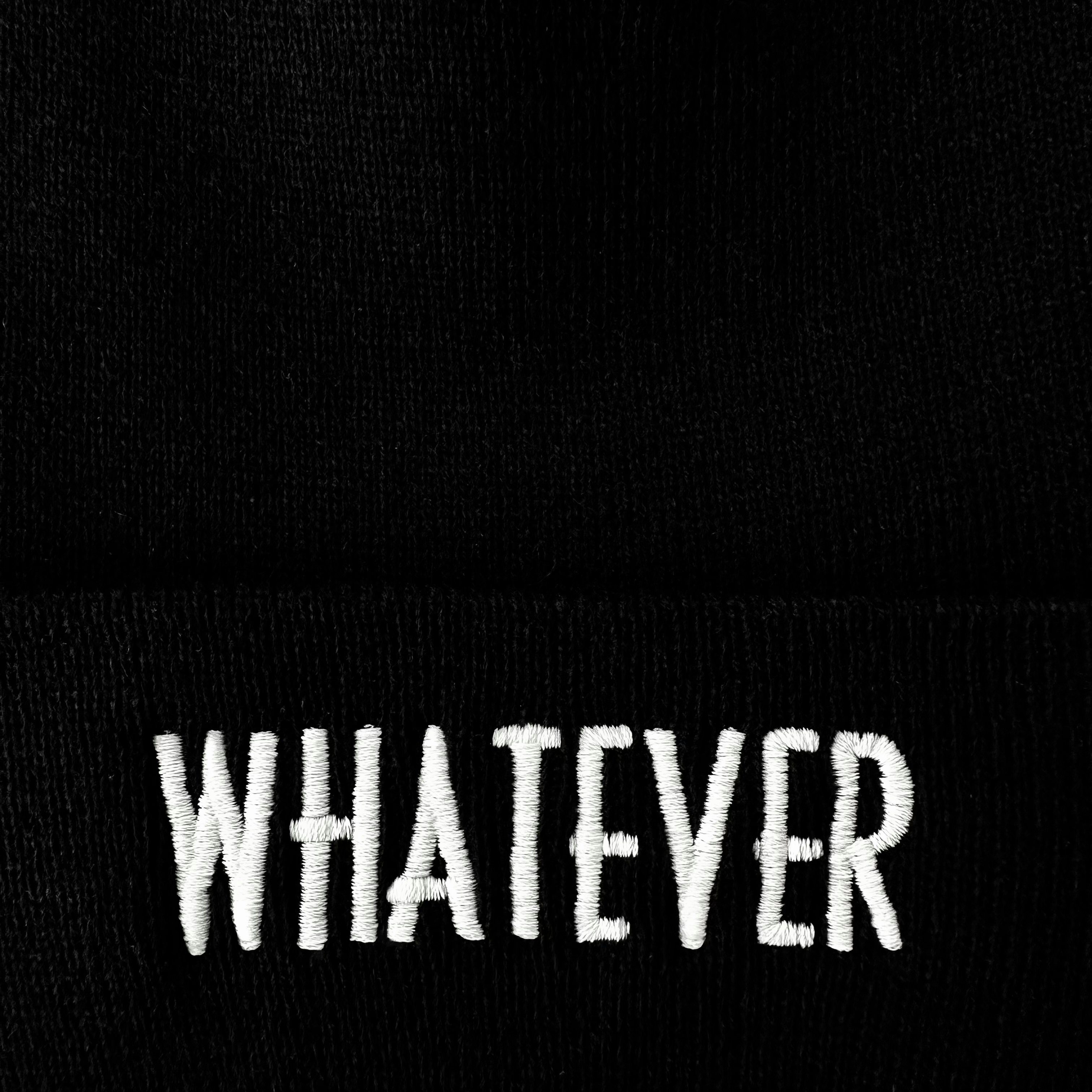 Schnoschi Beanie Wintermütze bestickt (Strickmütze) Whatever Streetwear Spruch breitem mit Unisex Umschlag