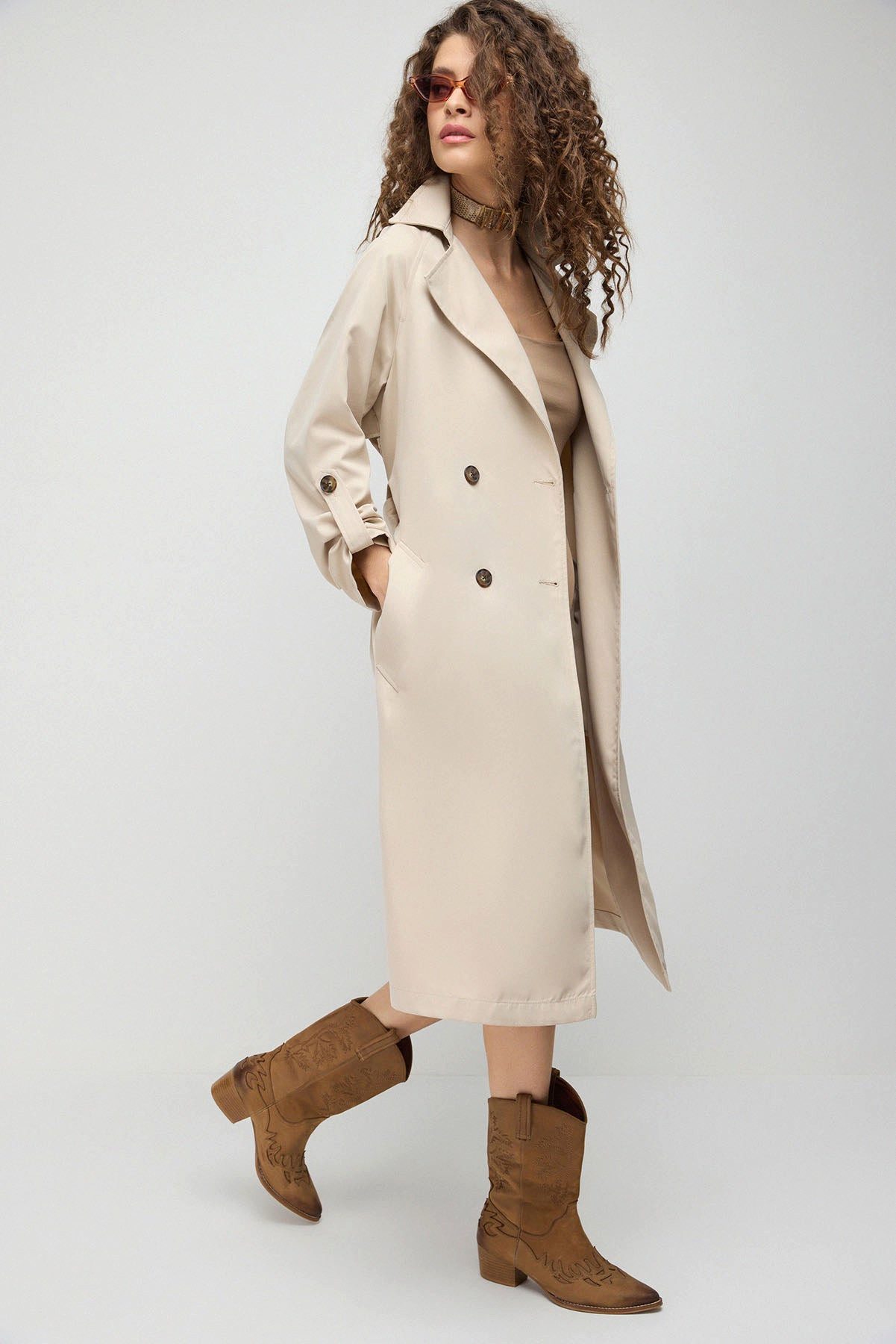 No Matter What Trenchcoat Beige Gürtel Langer Trenchcoat günstig online kaufen