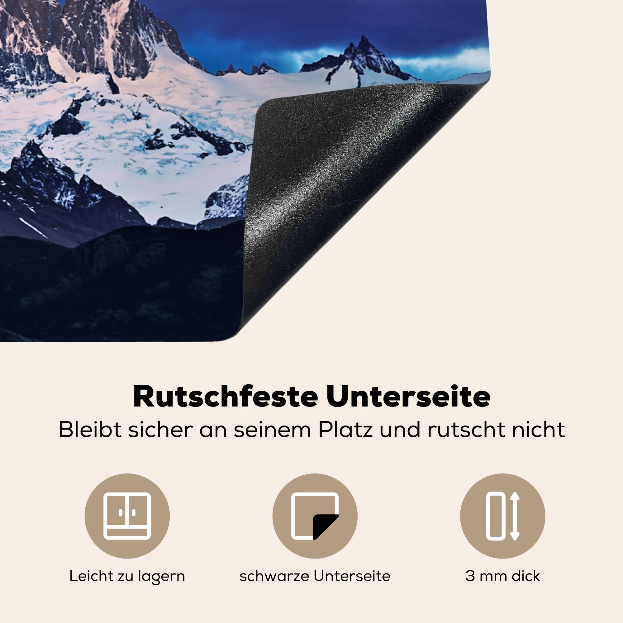 cm, Vinyl, tlg), Induktionskochfeld 81x52 für (1 die MuchoWow Herdblende-/Abdeckplatte den Schutz Ceranfeldabdeckung Berggipfel Patagonien in Verschneite Wolken, küche, in