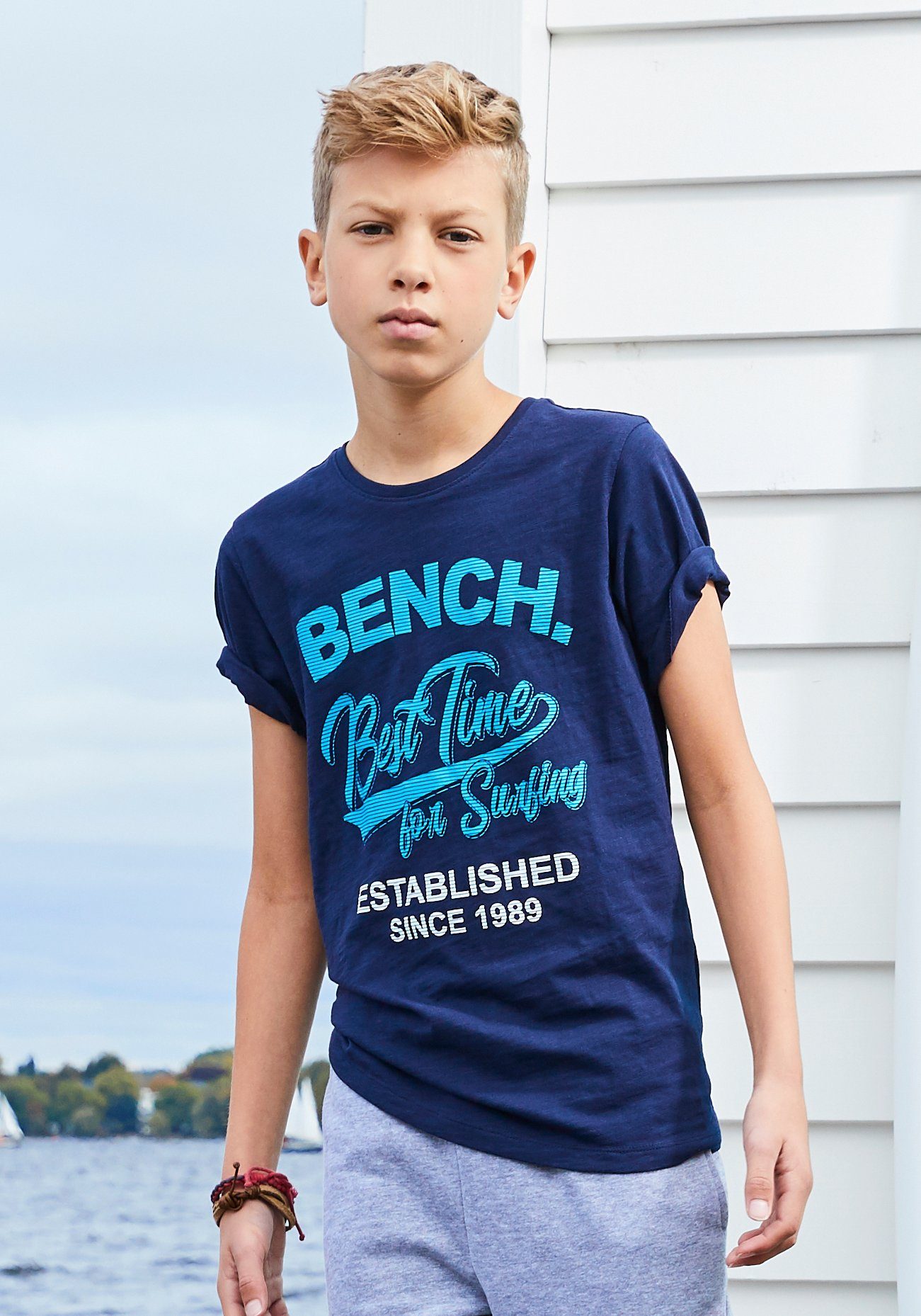 Bench. T-Shirt Best time for surfing | T-Shirts