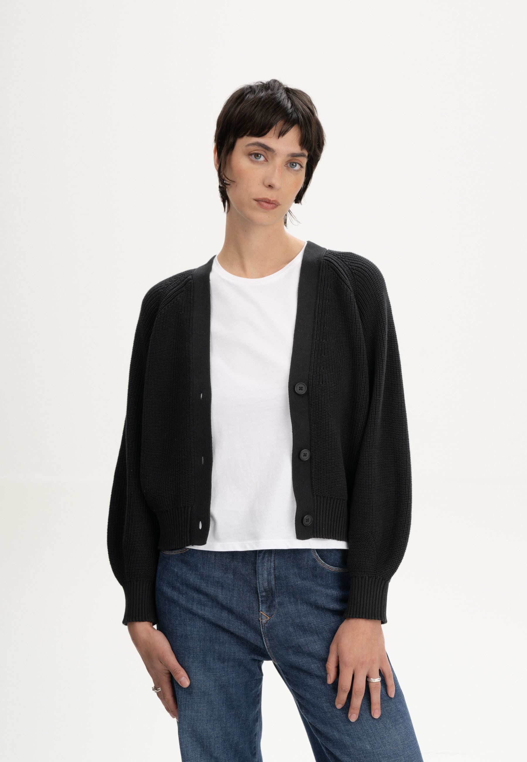 MELA Cardigan Rippstrick Cardigan Style BHUMA Gerippte Bündchen und gerippt günstig online kaufen