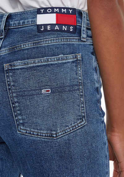 Tommy Jeans Slim-fit-Jeans »IZZIE HR SLIM ANKLE CF6151« mit Tommy Jeans Logo-Badge