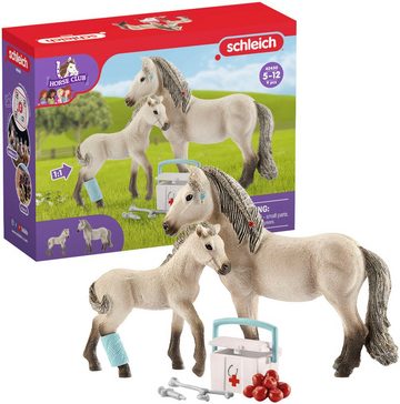 Schleich® Spielwelt HORSE CLUB Set: Pferdekoppel mit Eingangstor & Hannahs Erste-Hilfe-Set, (72242) bestehend aus (42430 + 42434)