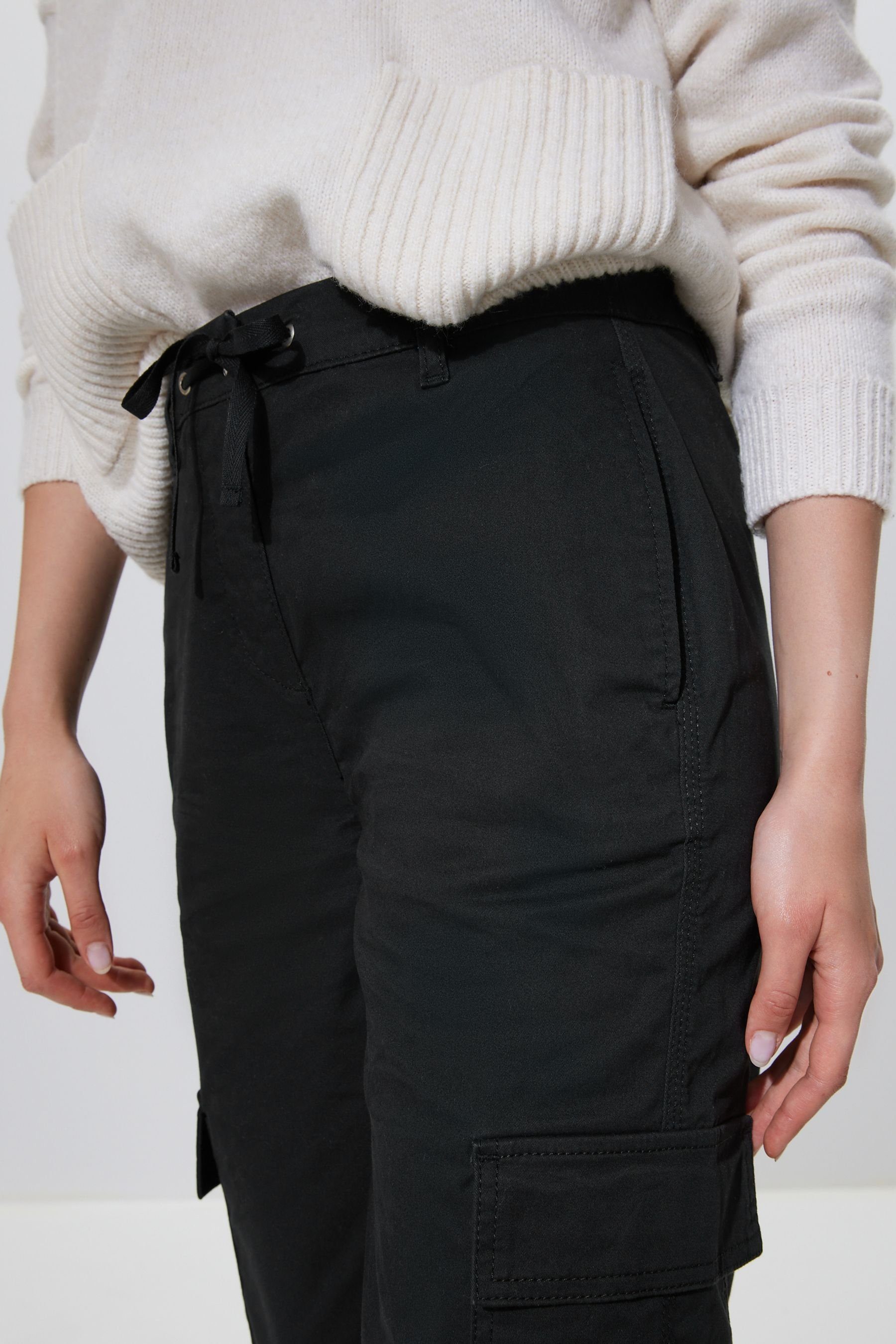 Next Cargohose Parachute Cargohose, Kurzgröße (1-tlg) günstig online kaufen