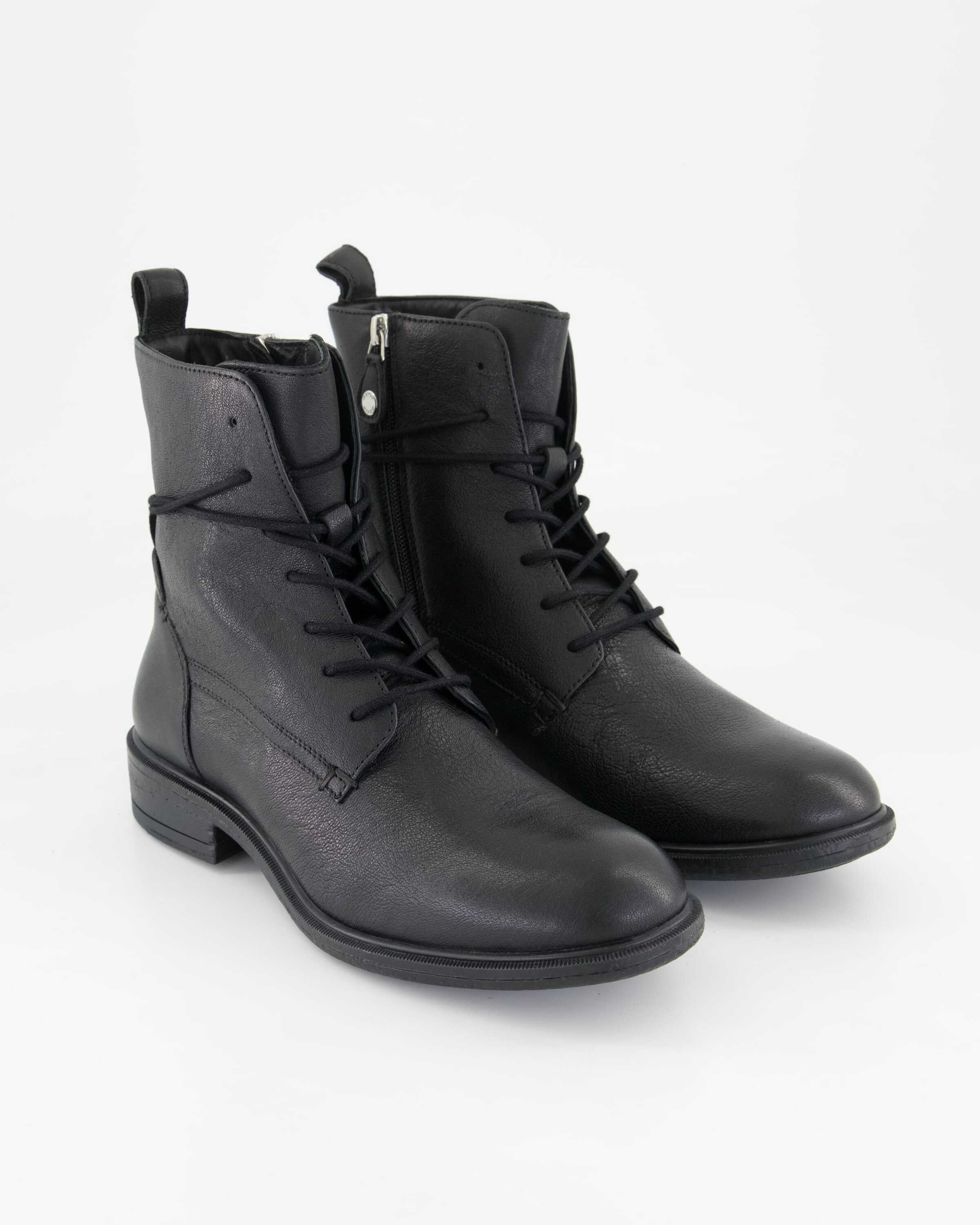 Catria Schnürstiefelette