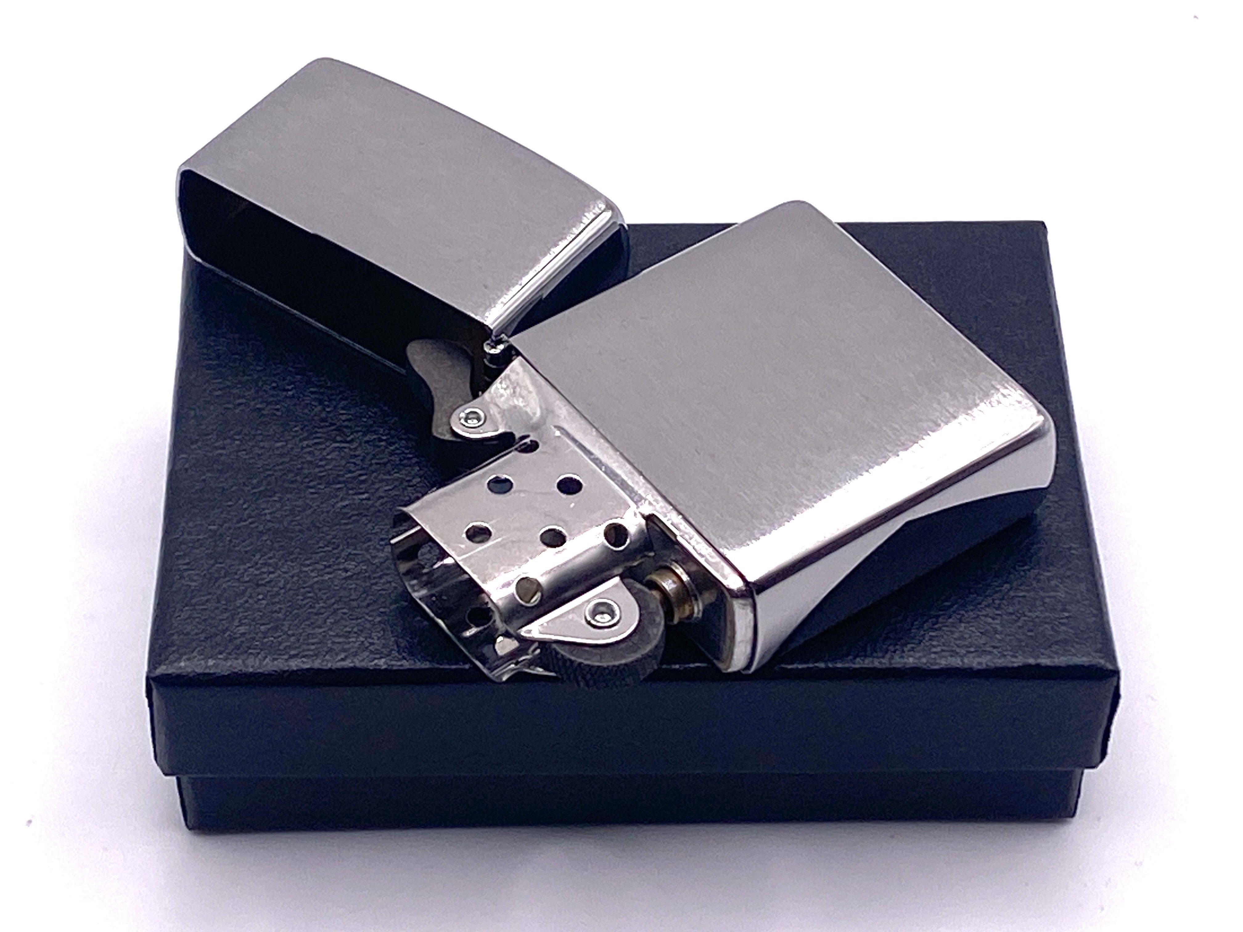 Zippo Feuerzeug Chrome Gebürstet der Klassiker neu in Box, das Original mit dem " Klick " – Bild 4 von 5