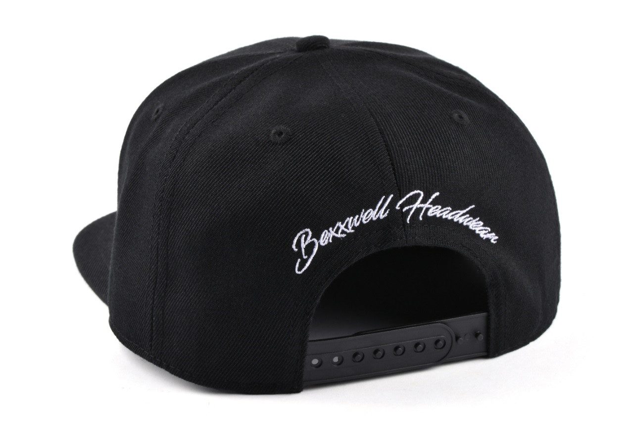Bexxwell Snapback Cap mit Kreuz-Stickerei (optimale Passform, Unisex) – Bild 5 von 5