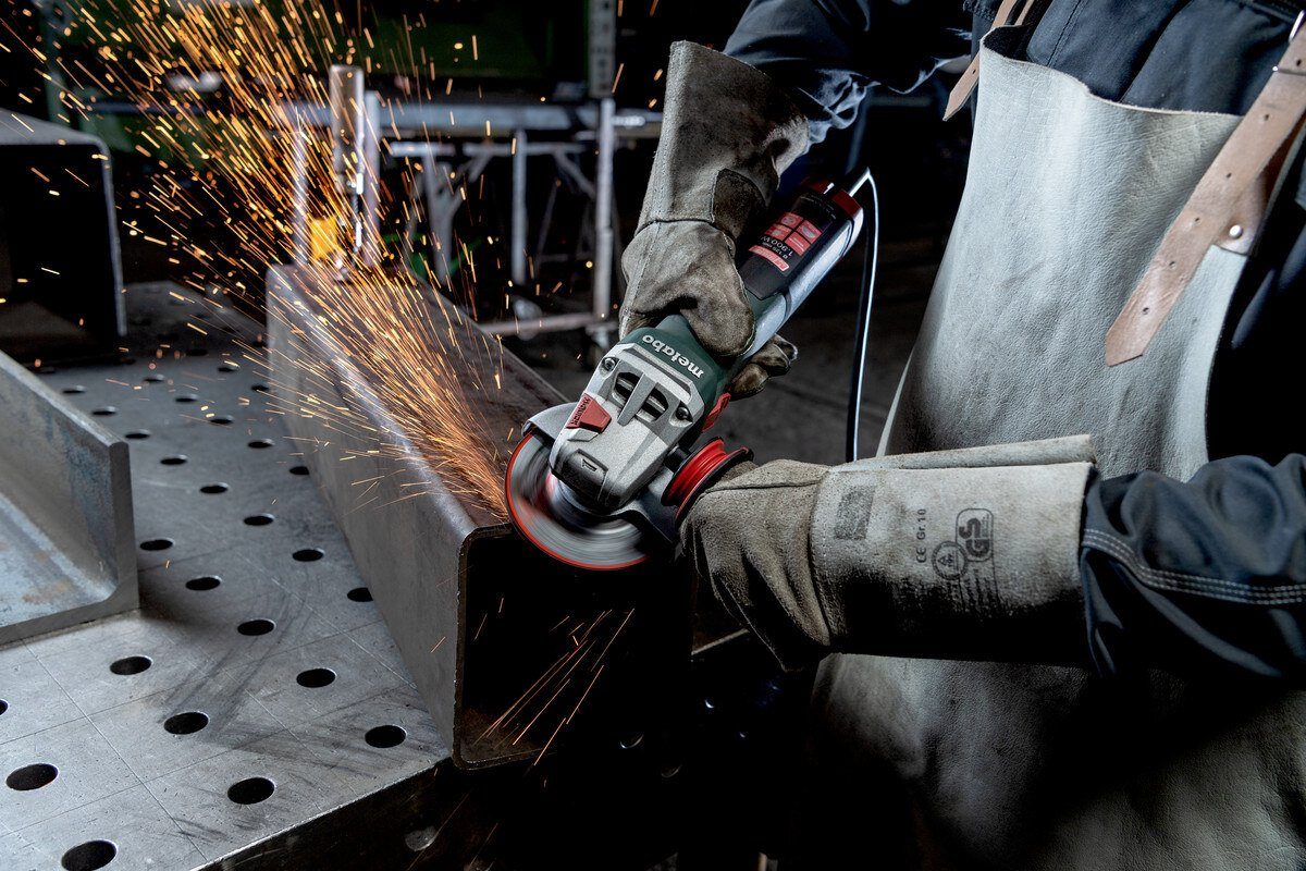 metabo Winkelschleifer WE 19-125 Q, max. 11000 U/min, M-Brush im Karton