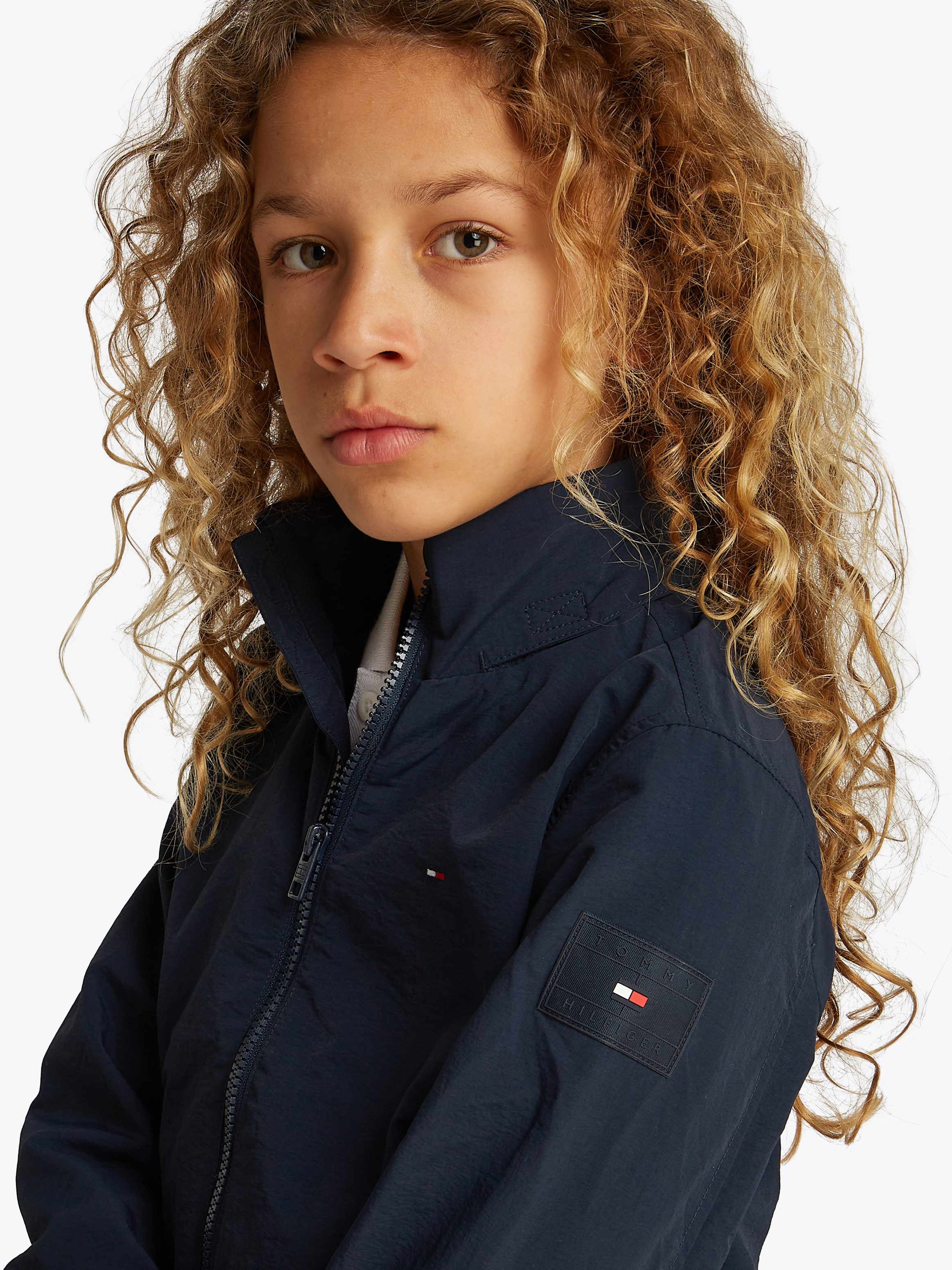 Tommy Hilfiger Outdoorjacke ESSENTIAL JACKET mit Logo-Patch