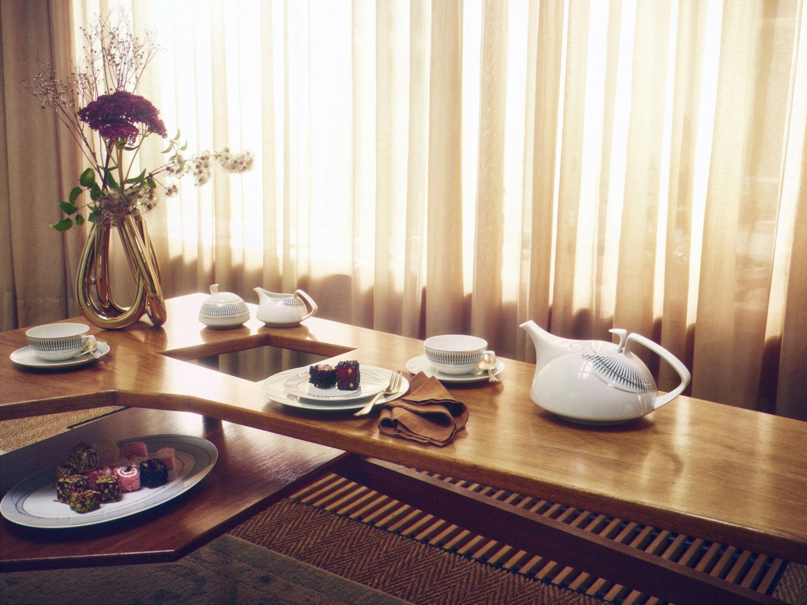 Rosenthal Becher TAC Gropius Glitch Becher mit Henkel 0,36l, Porzellan