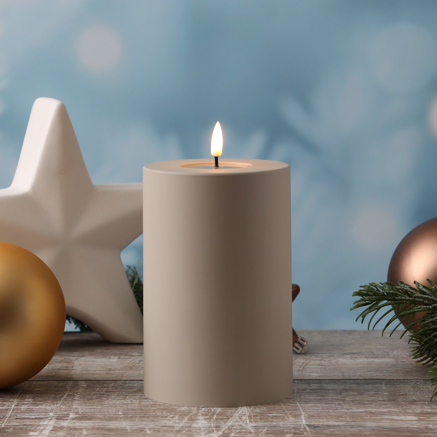Deluxe Homeart LEDKerze »LED Kerze MIA Deluxe für Außen 3D Flamme