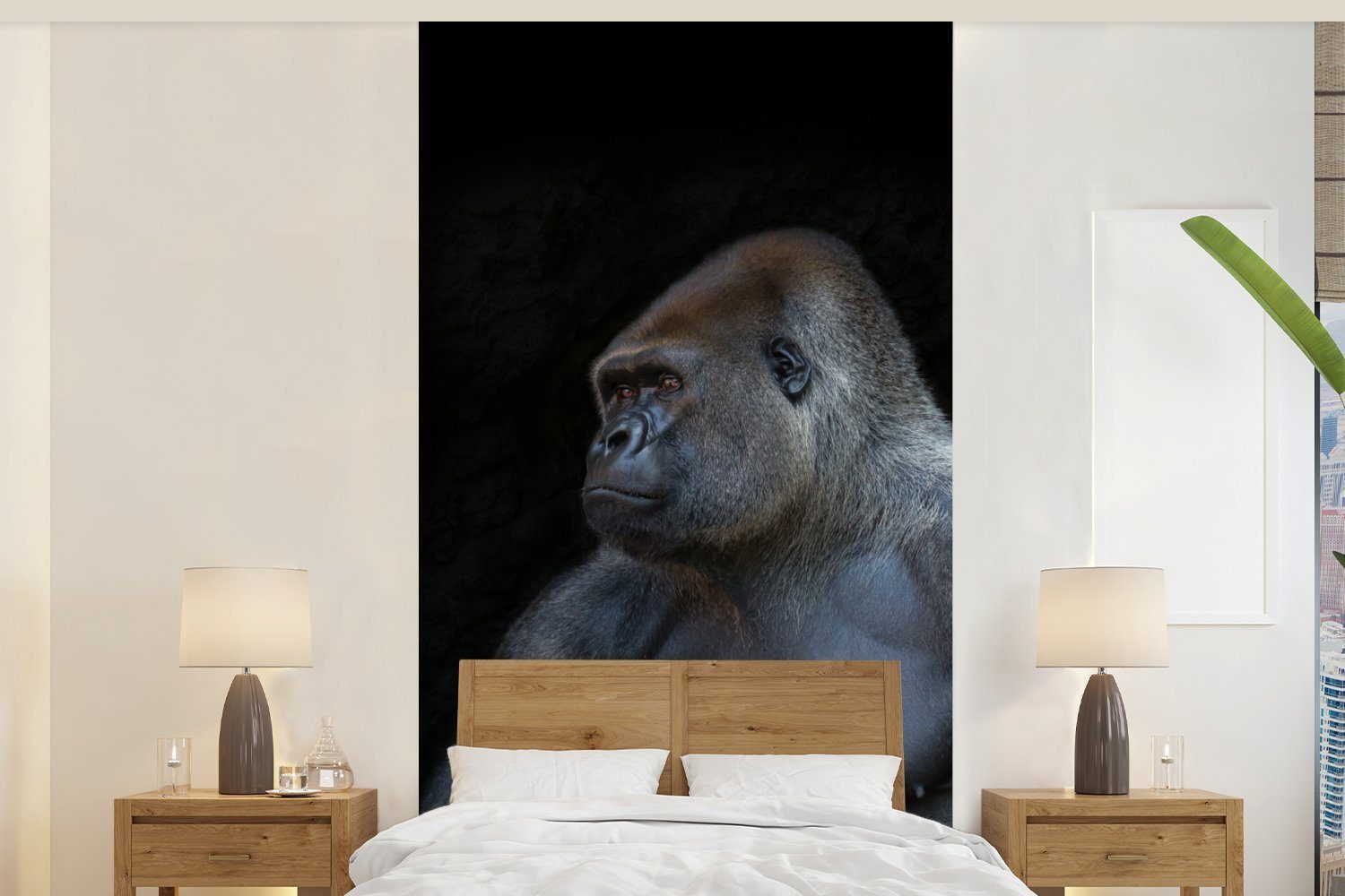MuchoWow Fototapete Ein muskulöser Gorilla auf schwarzem Hintergrund, Matt, bedruckt, (2 St), Vliestapete für Wohnzimmer Schlafzimmer Küche, Fototapete