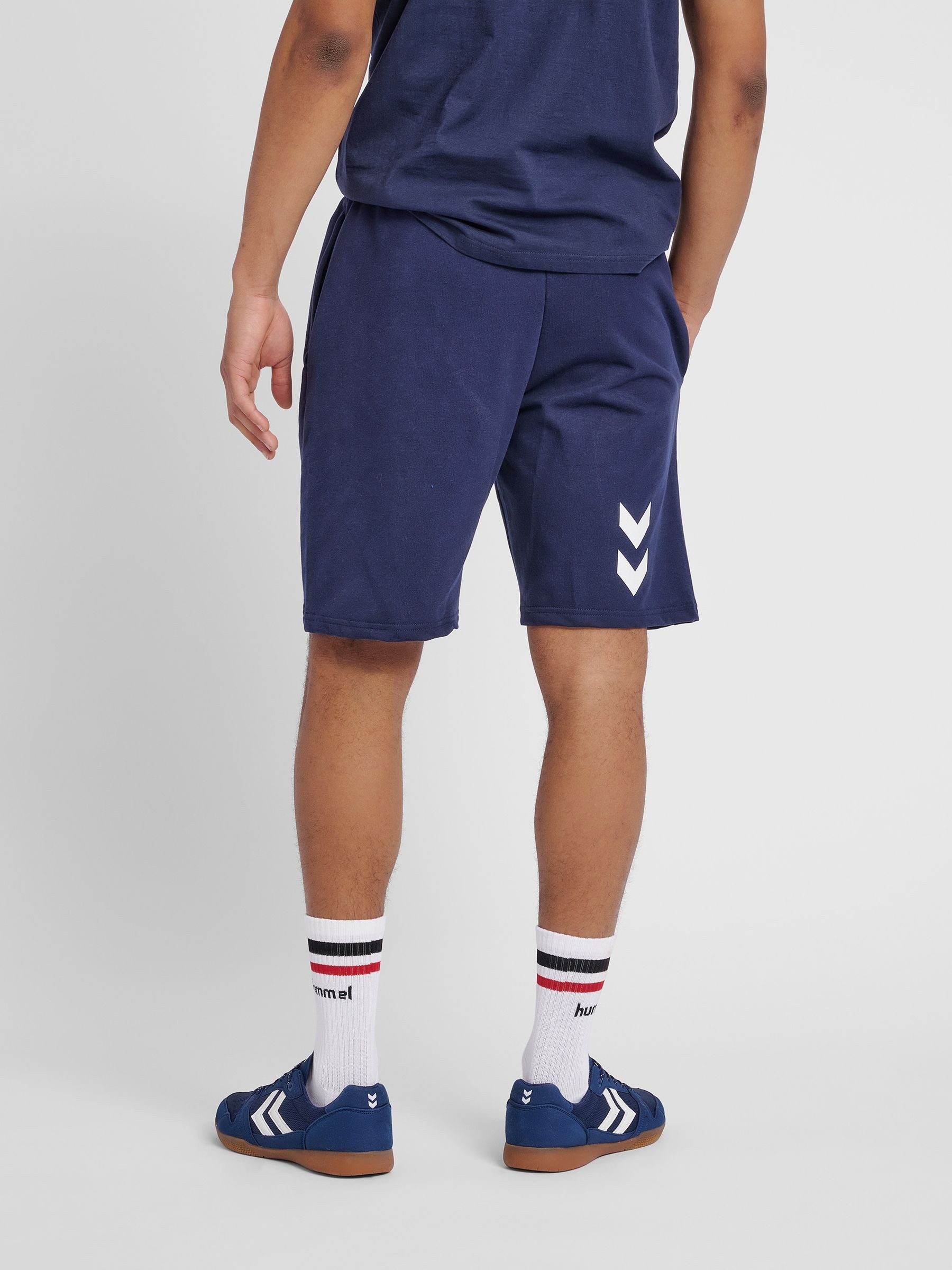 hummel Sweatshorts Kurzes Design Basic Sweat Pants HMLGO HMLGO COTTON BERMUDA SHORTS