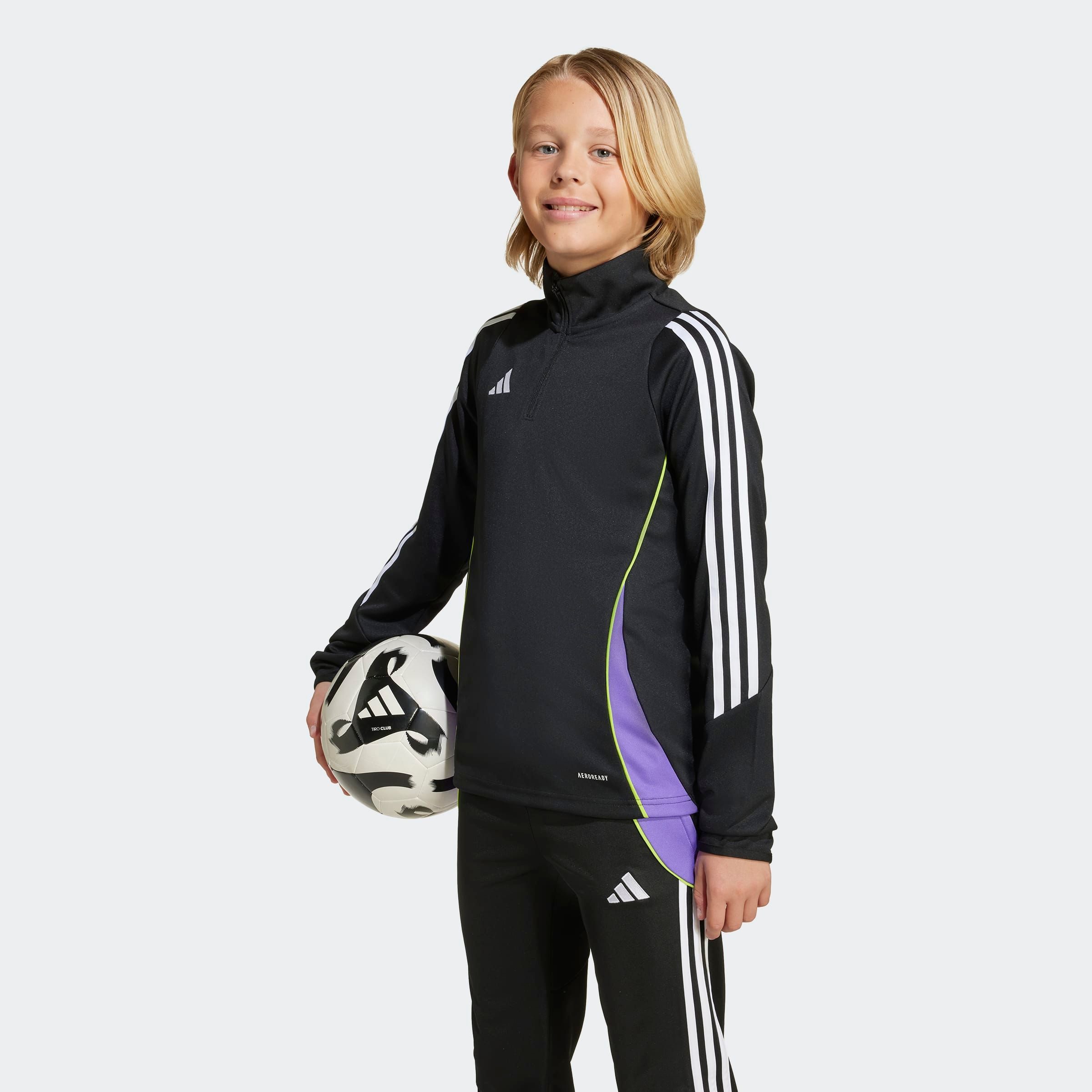 adidas Performance Trainingsshirt TIRO 24 KIDS TRAININGSOBERTEIL schmaler Schnitt, mit Reißverschluss, atmungsaktiv