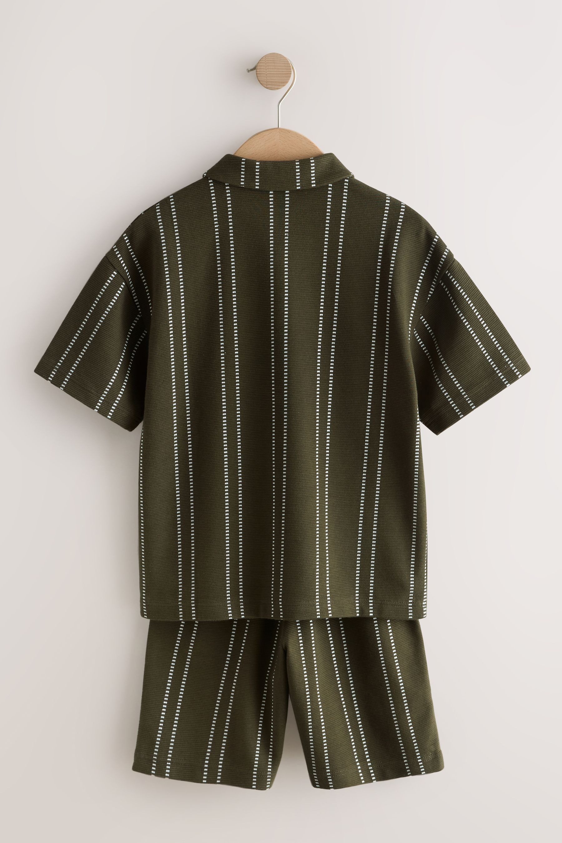 Next Shirt & Shorts Durchgeknöpftes Hemd mit Revers und Shorts im Set (2-tlg)