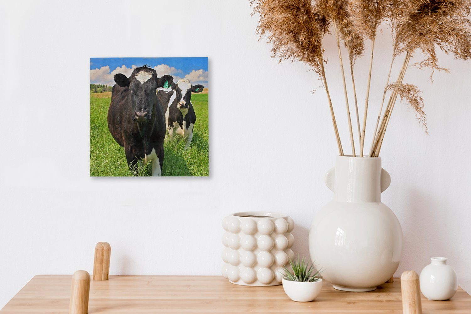 Bilder Leinwandbild Gras Leinwand Wohnzimmer Natur bunt - St), - (1 Schlafzimmer Kuh - OneMillionCanvasses® für Tiere,