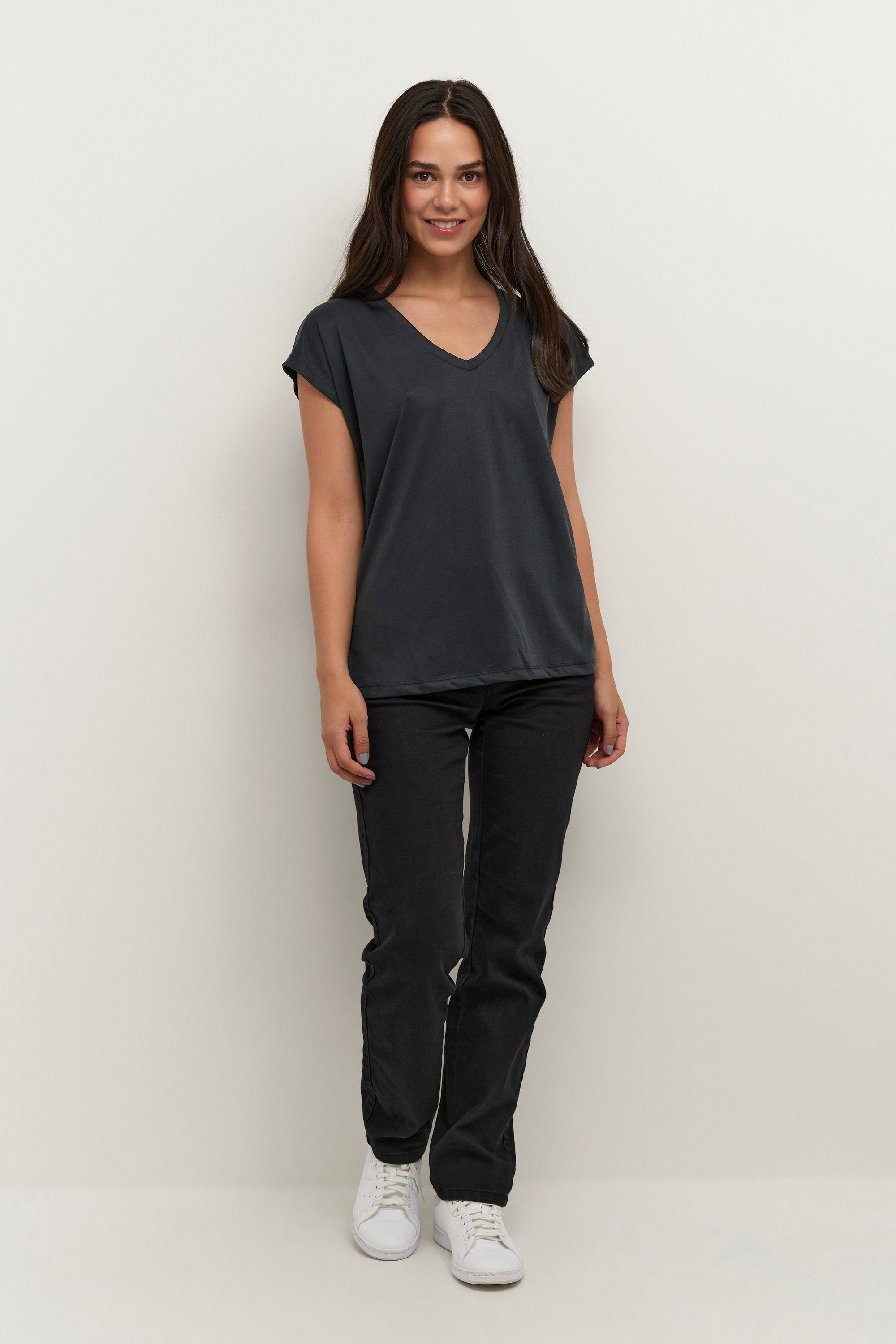 KAlise T-shirt black Washed T-Shirt SS KAFFE