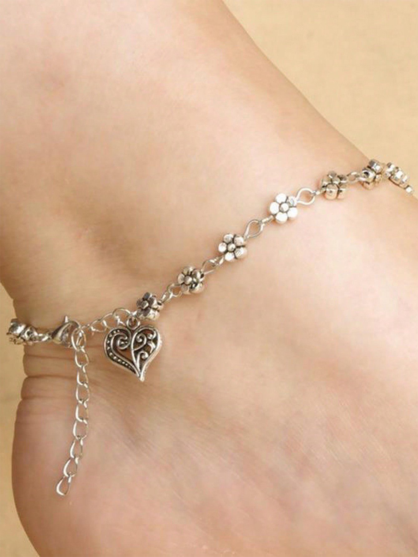 The Beauty House Fußkette mit Anhänger silberfarbig mit Herz Anhänger & Blu günstig online kaufen