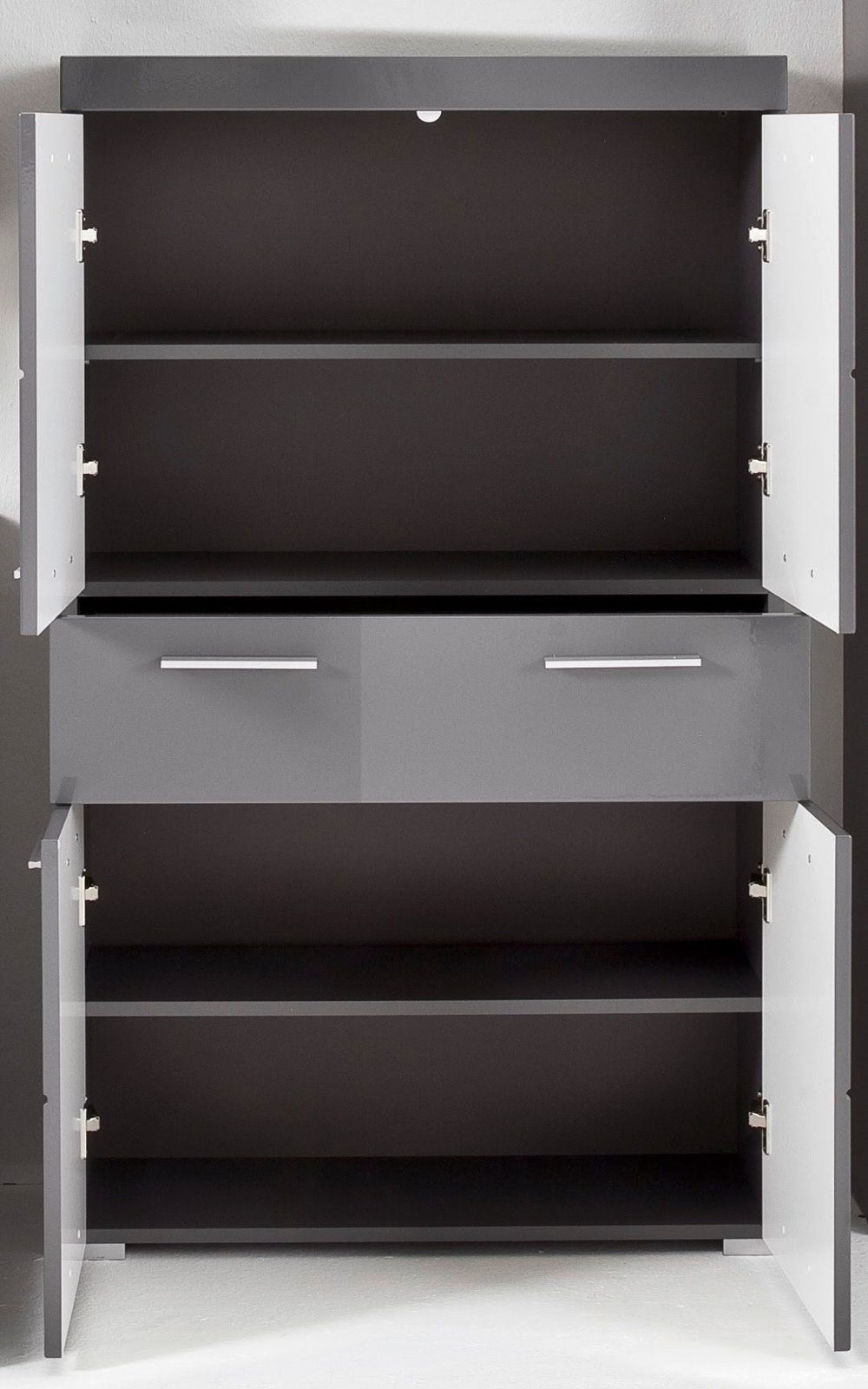 trendteam Midischrank Amanda (Mehrzweckschrank in grau Hochglanz, 4-türig, 73 x 132 cm) mit viel Stauraum. € 284,49