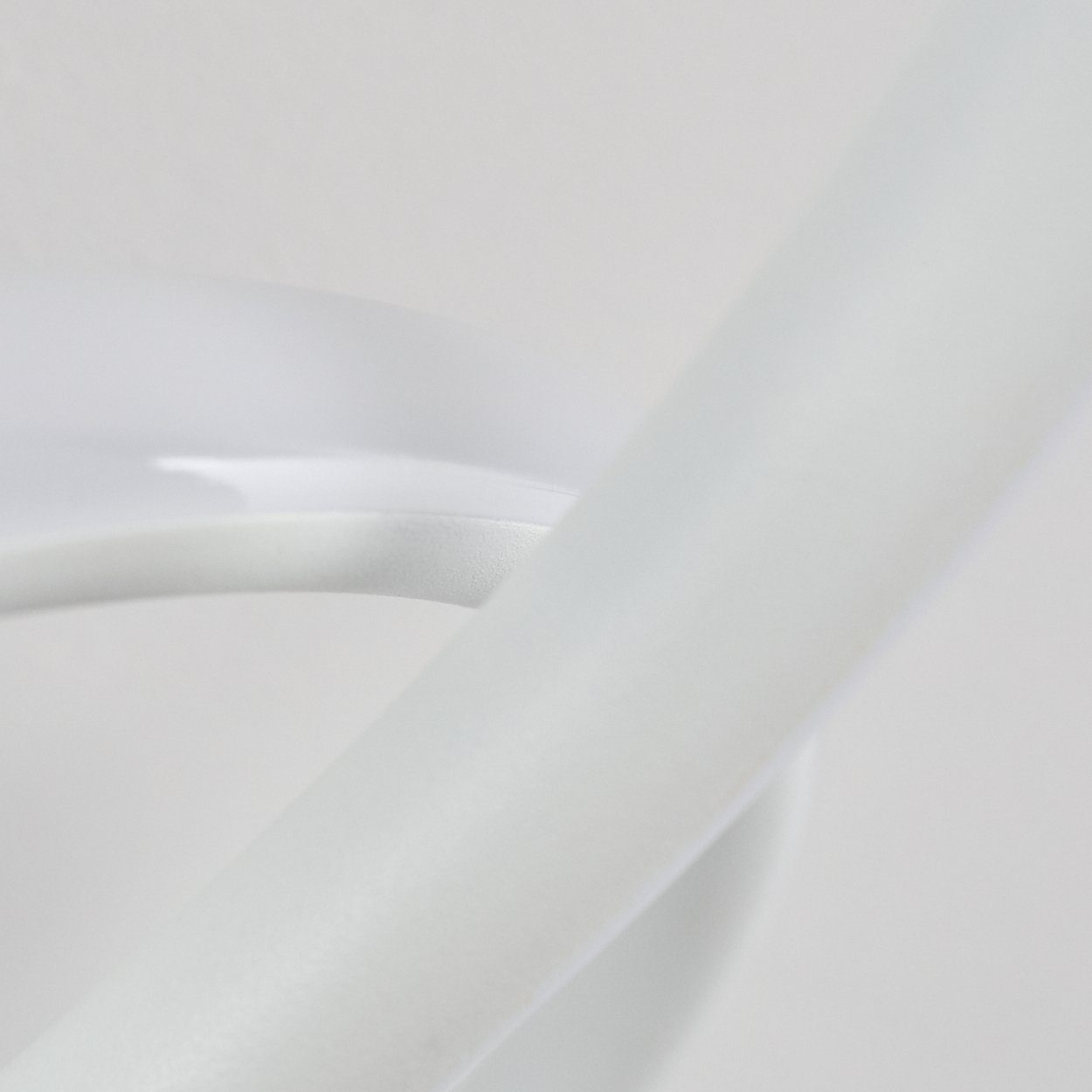 Deckenlampe Watt, 1370 Kelvin, 30 Weiß, runde hofstein in 3000 Deckenleuchte Lumen Metall/Kunststoff aus »Bratto«