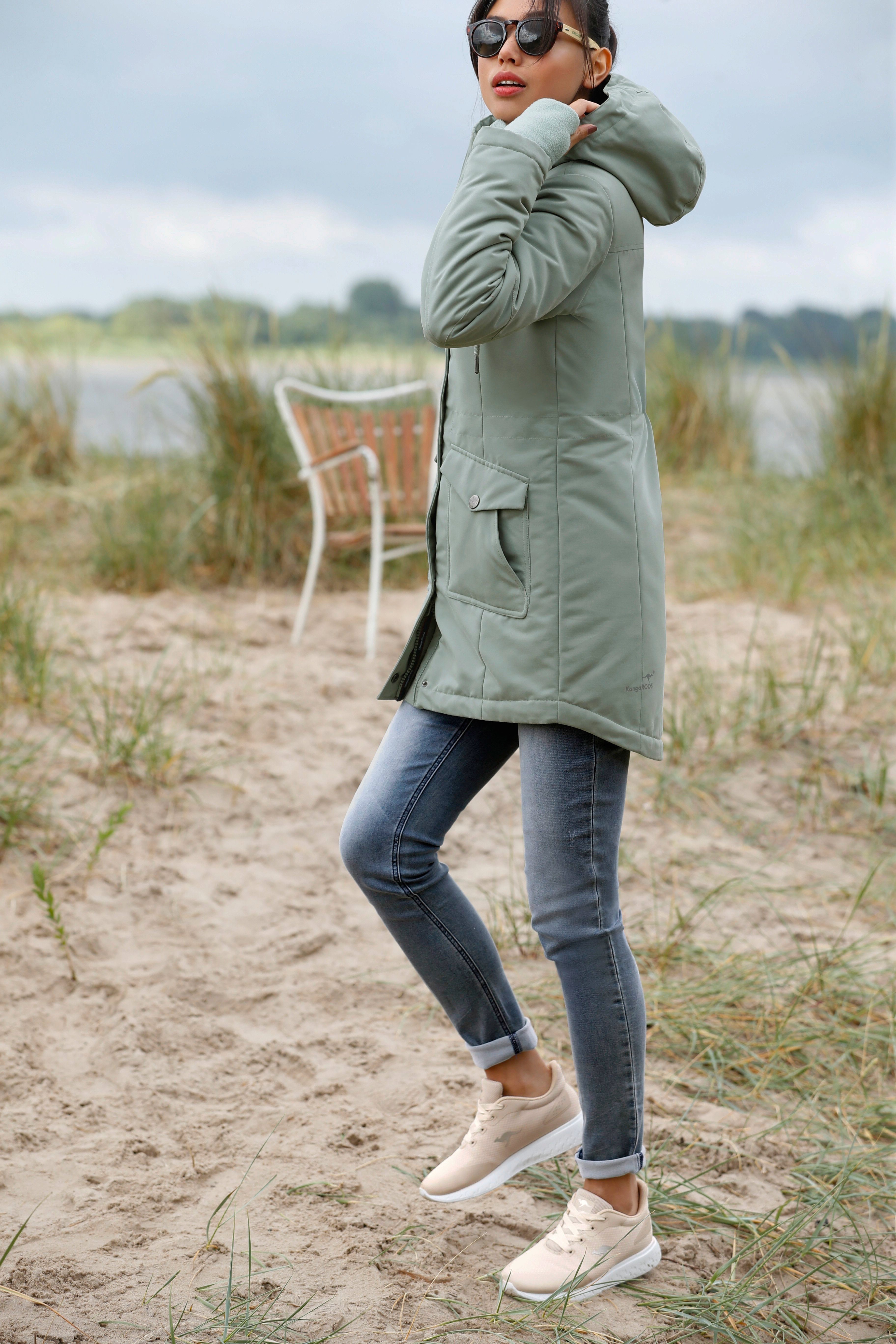 aus vielen Material) (Langjacke mit und 2-Wege-Reißverschluss Taschen mint-grau Langjacke nachhaltigem KangaROOS