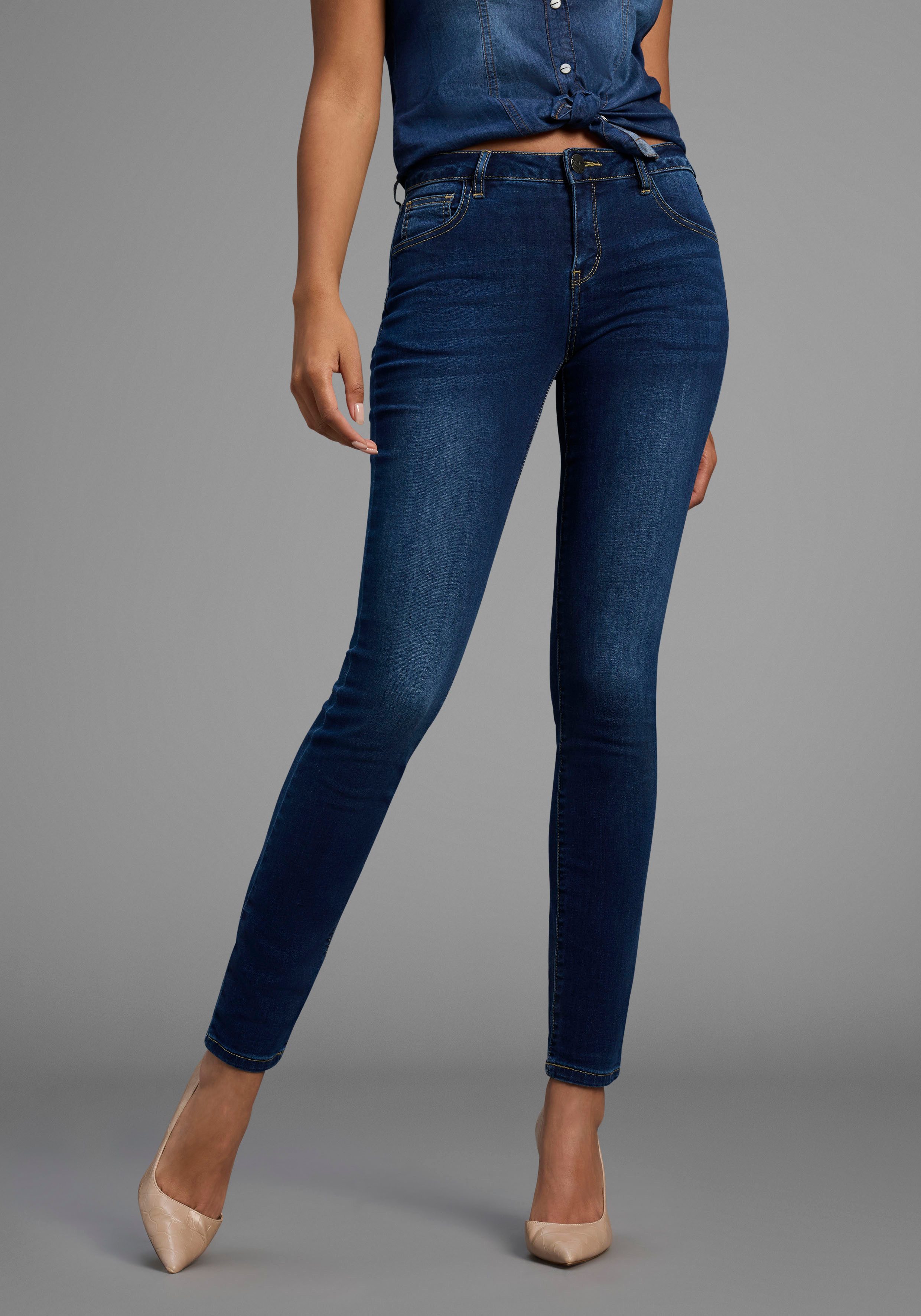 Arizona Skinny-fit-Jeans Ultra-Stretch extra-enger Beinverlauf, normale Lei günstig online kaufen