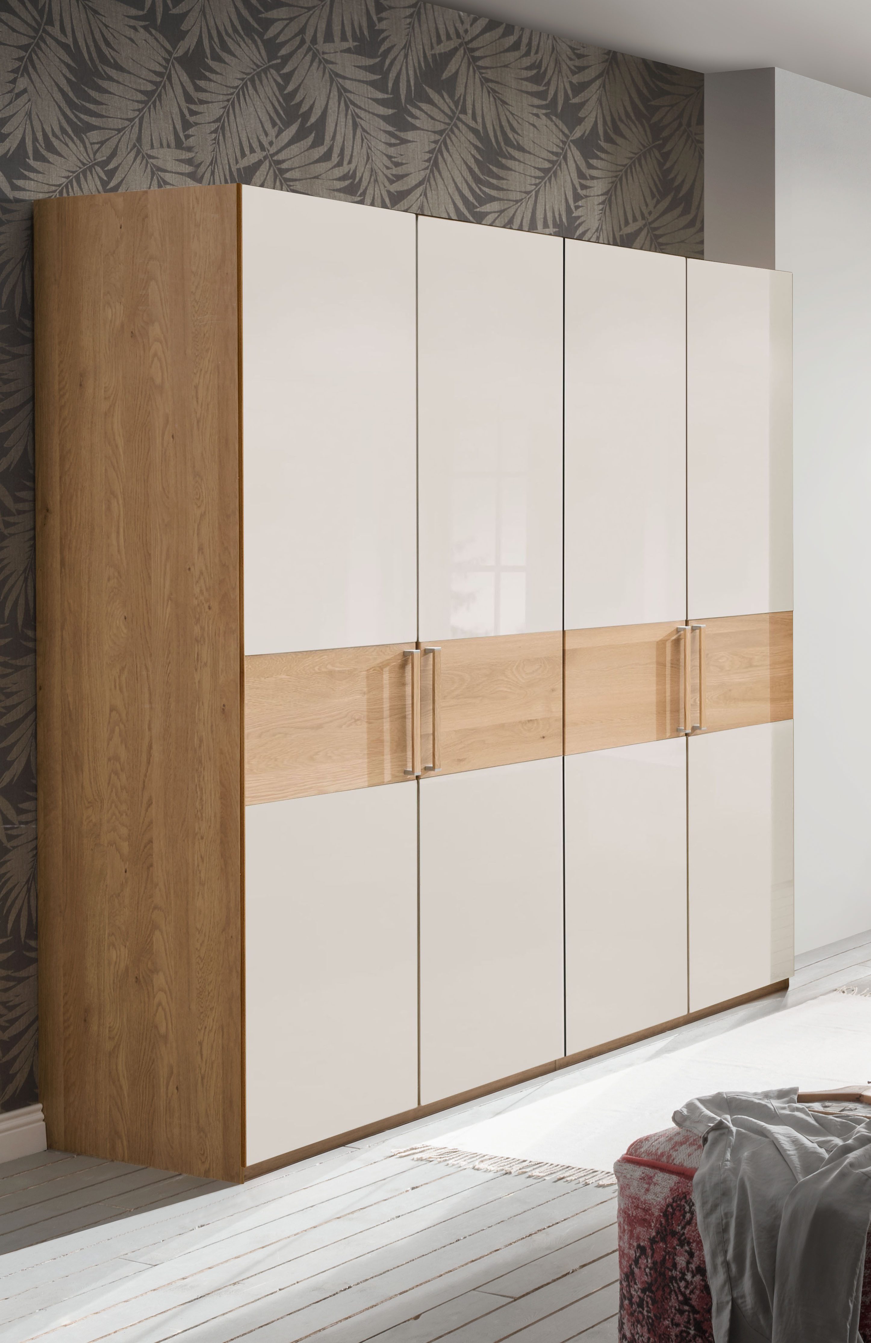 WIEMANN Kleiderschrank Kiruna mit Champagnerglas