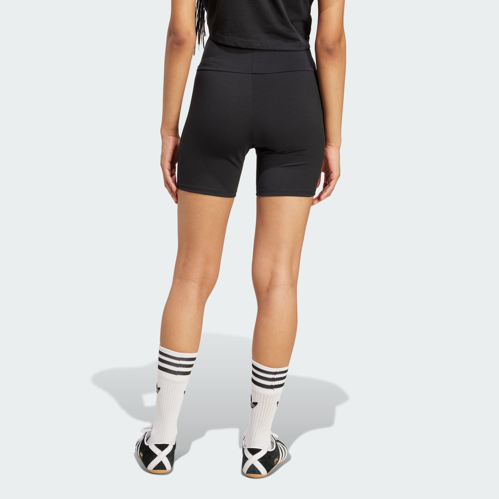 adidas Originals Shorts ESSENTIALS RADLERHOSE (1-tlg)