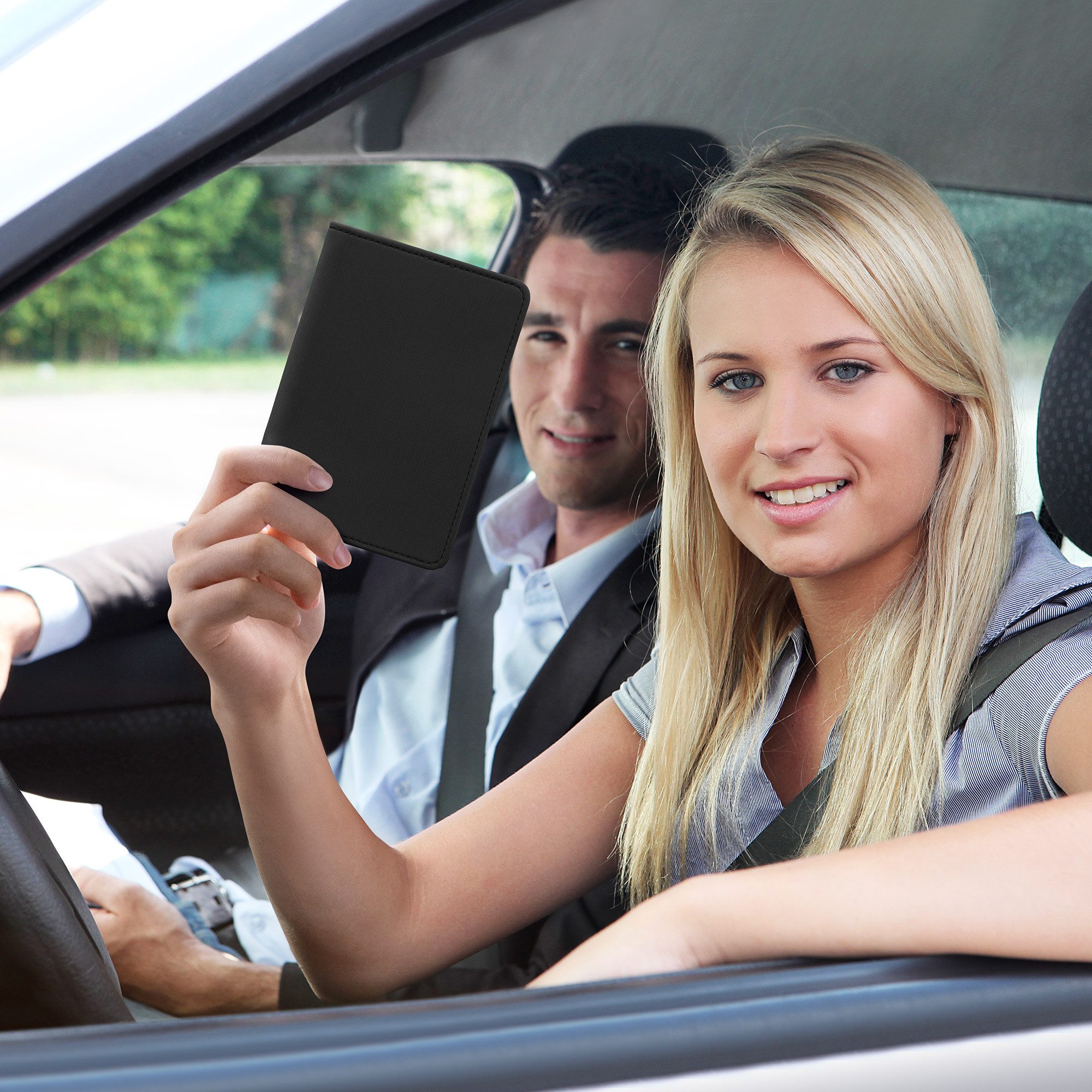 kwmobile Organizer Fahrzeugschein Hülle mit Kartenfächern (1 St), Neopren Etui Tasche für Auto Zulassungsbescheinigung Führerschein – Bild 2 von 5