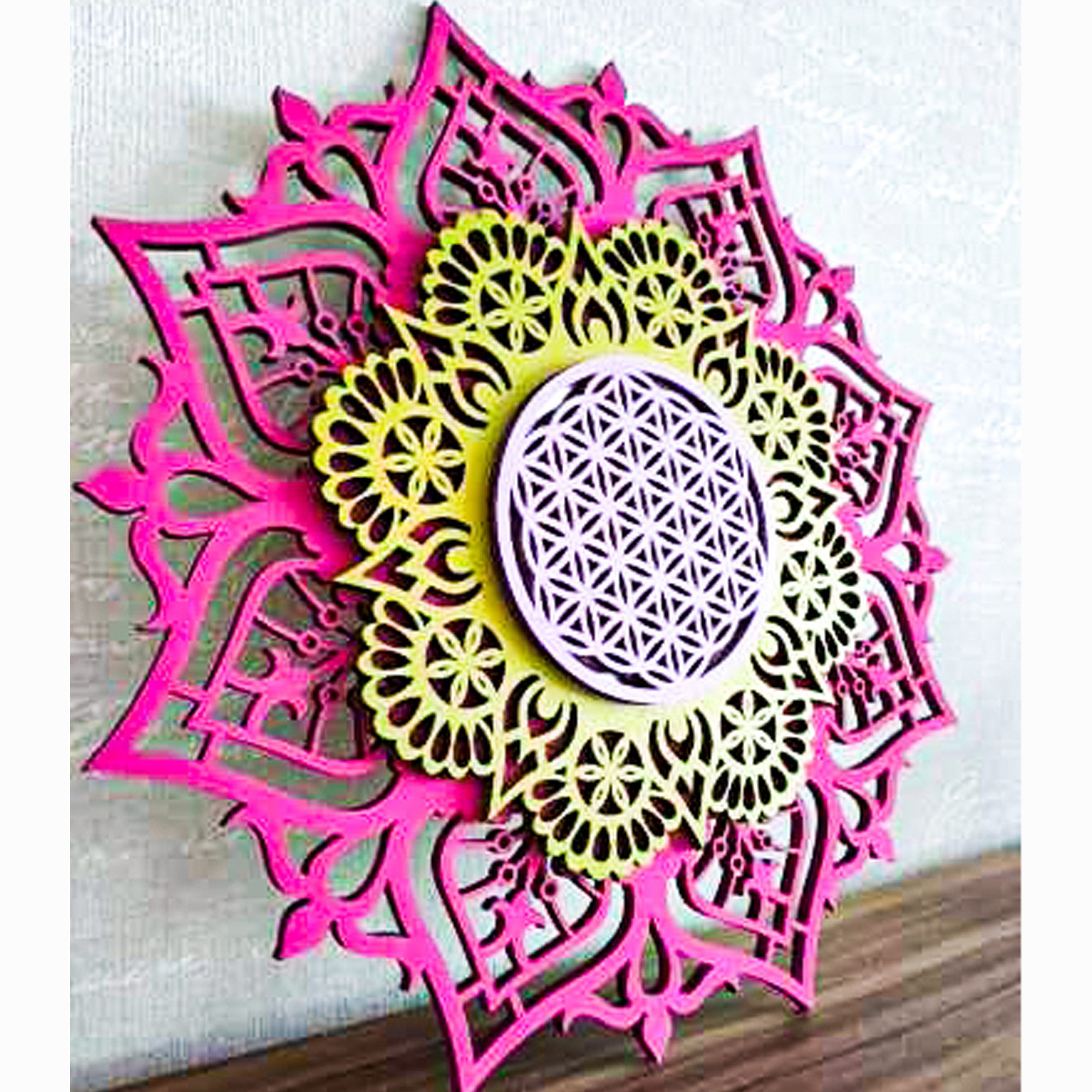 ORNAMENTI Wanddekoobjekt 3D MANDALA, Grosse moderne boho Wanddeko, Holz, 3 Schichten, Spiegel (moderne Deko Anhanger, Yoga Wandsculptur, Holzbild, stilvolle Wanddekoration, Wandpaneel, Ornament, geschnitz Wandrelief), Verzierung fur Zuhause, Wohnzimmer, Schlafzimmer, Wandkunst, 5 Größen