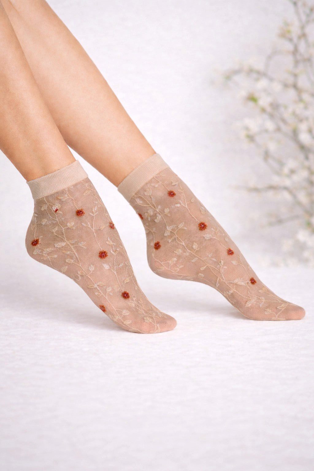 Lycille Feinsocken Transparente Damen Socken mit Blumenmuster – Mesh Fashion Socken