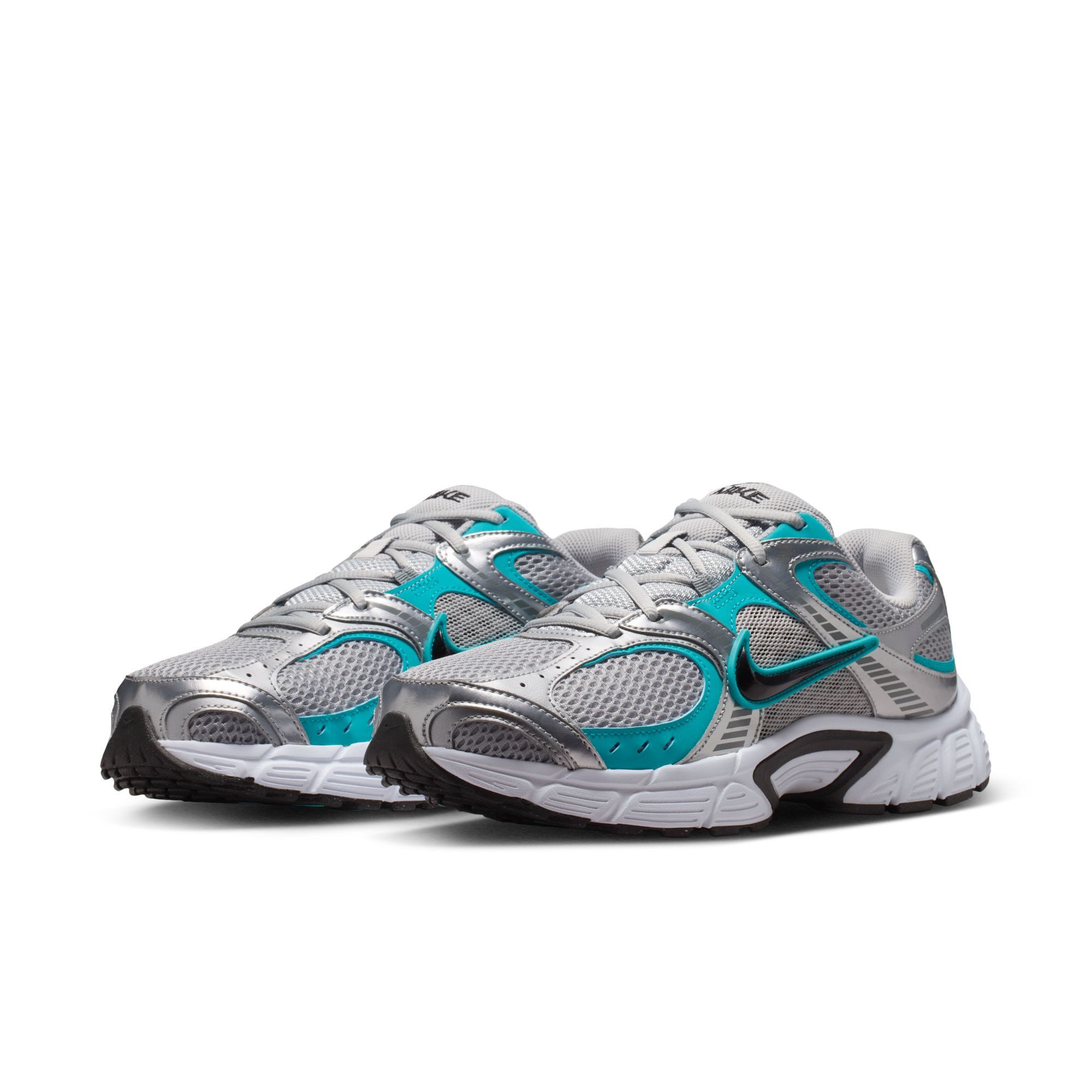 Nike Sportswear V5 RNR Sneaker inspiriert vom Design des Y2K Nike Vomero 5