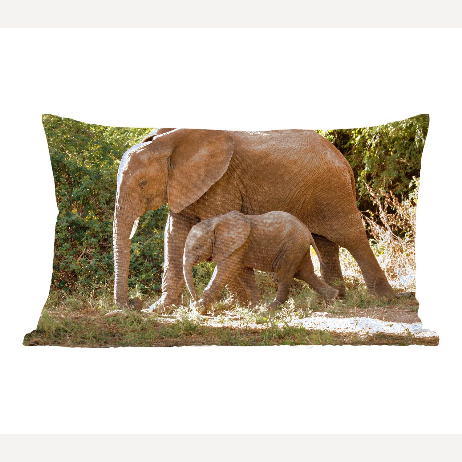 MuchoWow Dekokissen Wanderndes Elefantenbaby mit seiner Mutter, Wohzimmer Dekoration, Zierkissen, Dekokissen mit Füllung, Schlafzimmer