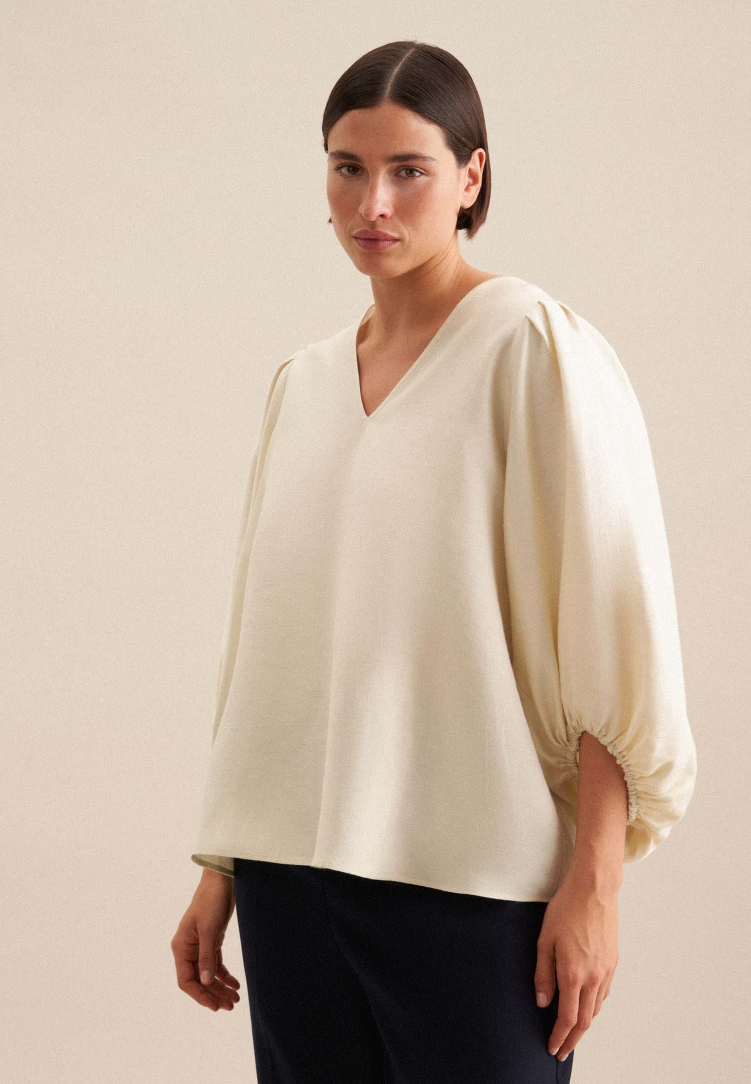 Shirtbluse Schwarze Rose