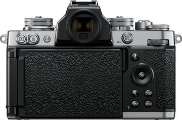 Nikon Z fc + 16-50 VR + 50-250 VR-kit Systemkamera (Z DX 16-50 mm 1:3.5-6.3 VR (SE), Z DX 50-250 mm 1:4.5-6.3 VR, 20,9 MP, Bluetooth, WLAN)