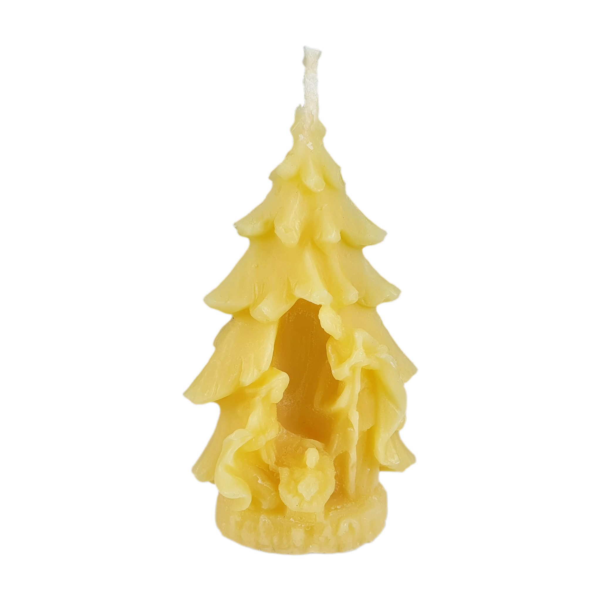 Aspinaworld Bienenwachskerze Krippen Kerze 9 cm natur – Tannenbaum mit Figuren (1-tlg)