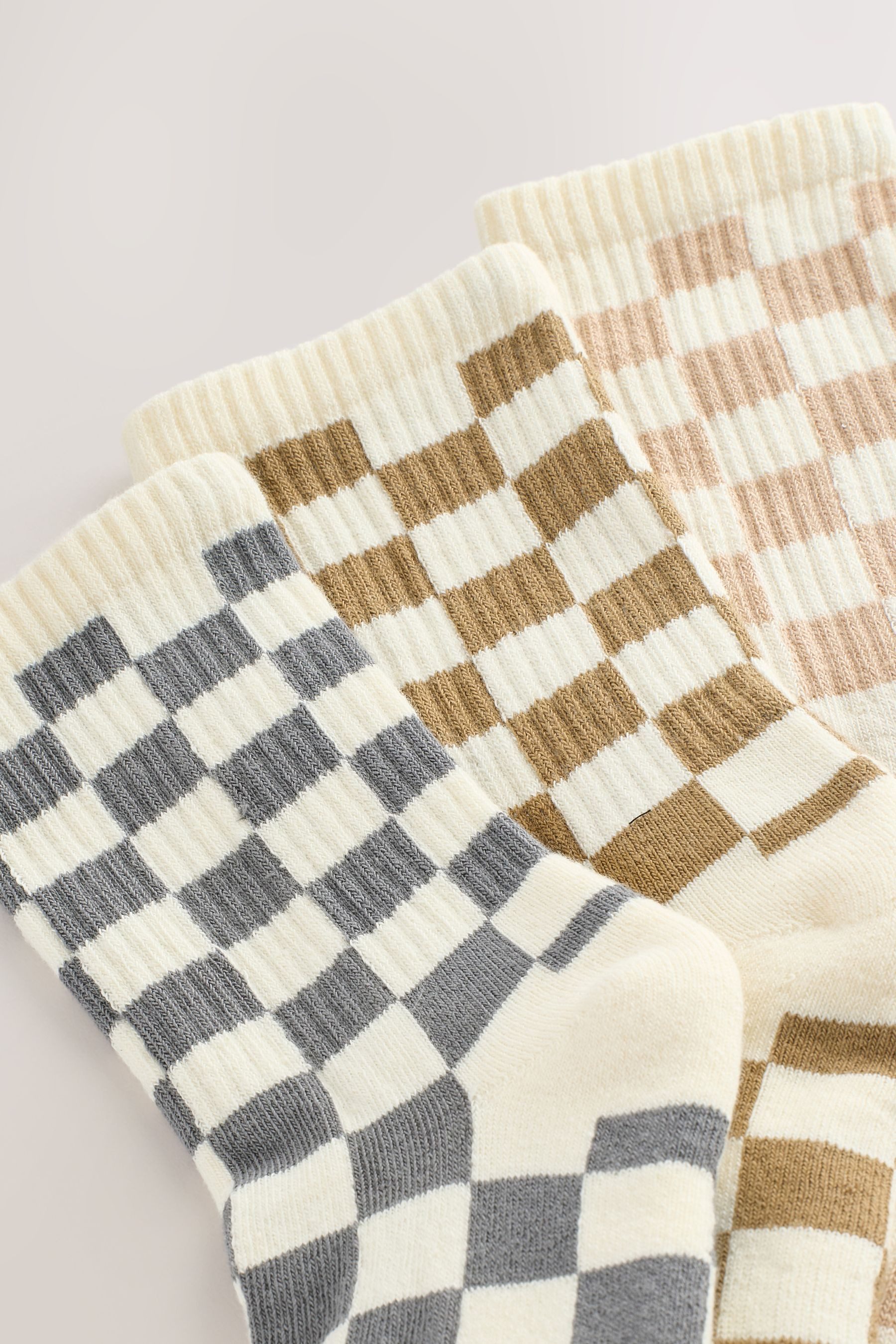 Next Kurzsocken Gerippte Sportsöckchen, Fußgewölbestütze, 3er-Pack günstig online kaufen