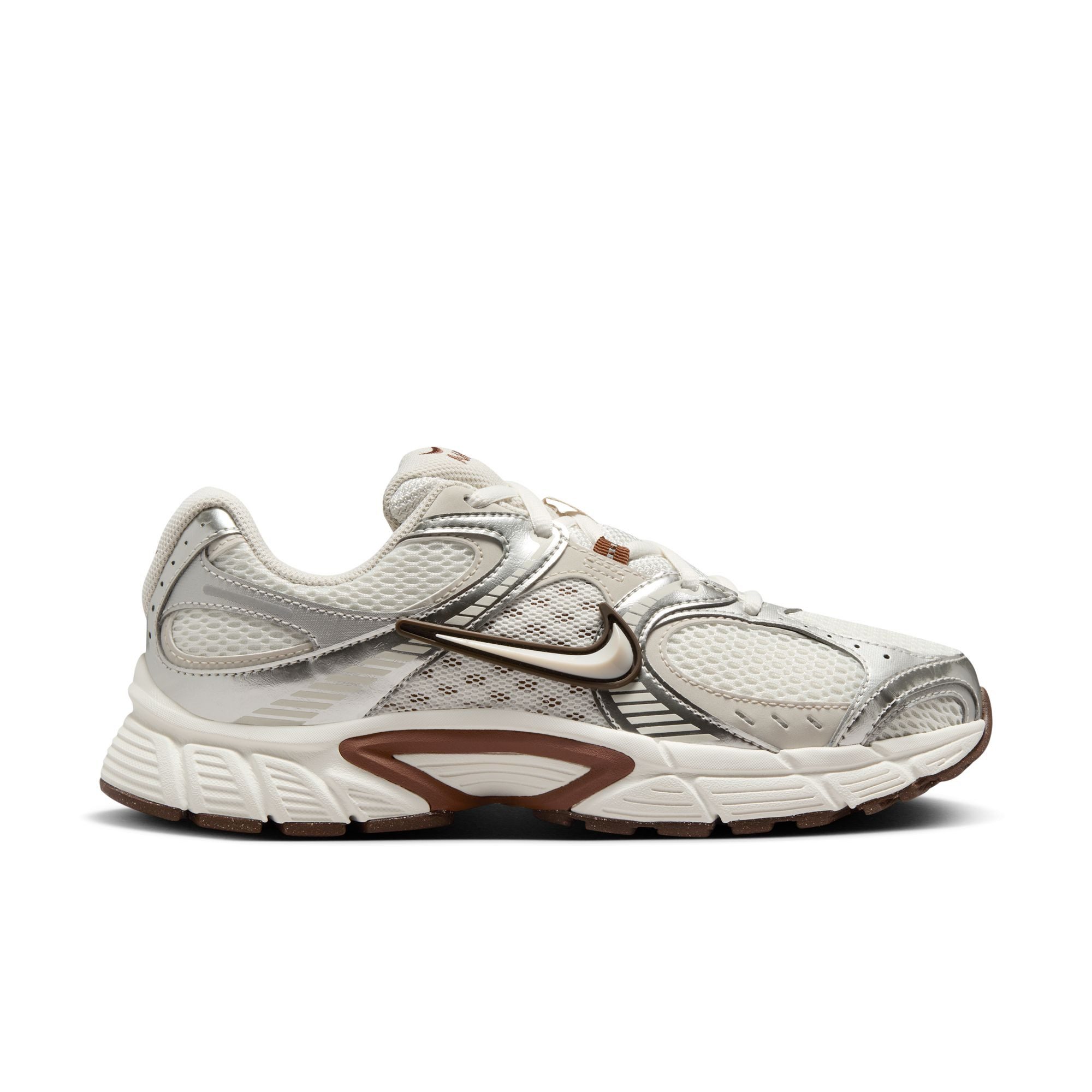 Nike Sportswear V5 RNR Sneaker inspiriert vom Design des Y2K Nike Vomero 5