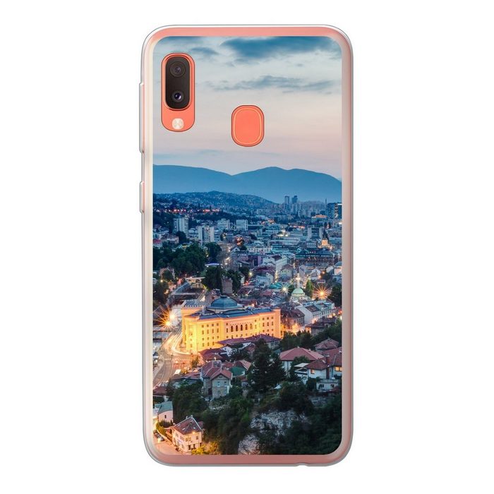 MuchoWow Handyhülle Stadtbild von Sarajevo in Bosnien und Herzegowina Handyhülle Samsung Galaxy A20e Smartphone-Bumper Print Handy