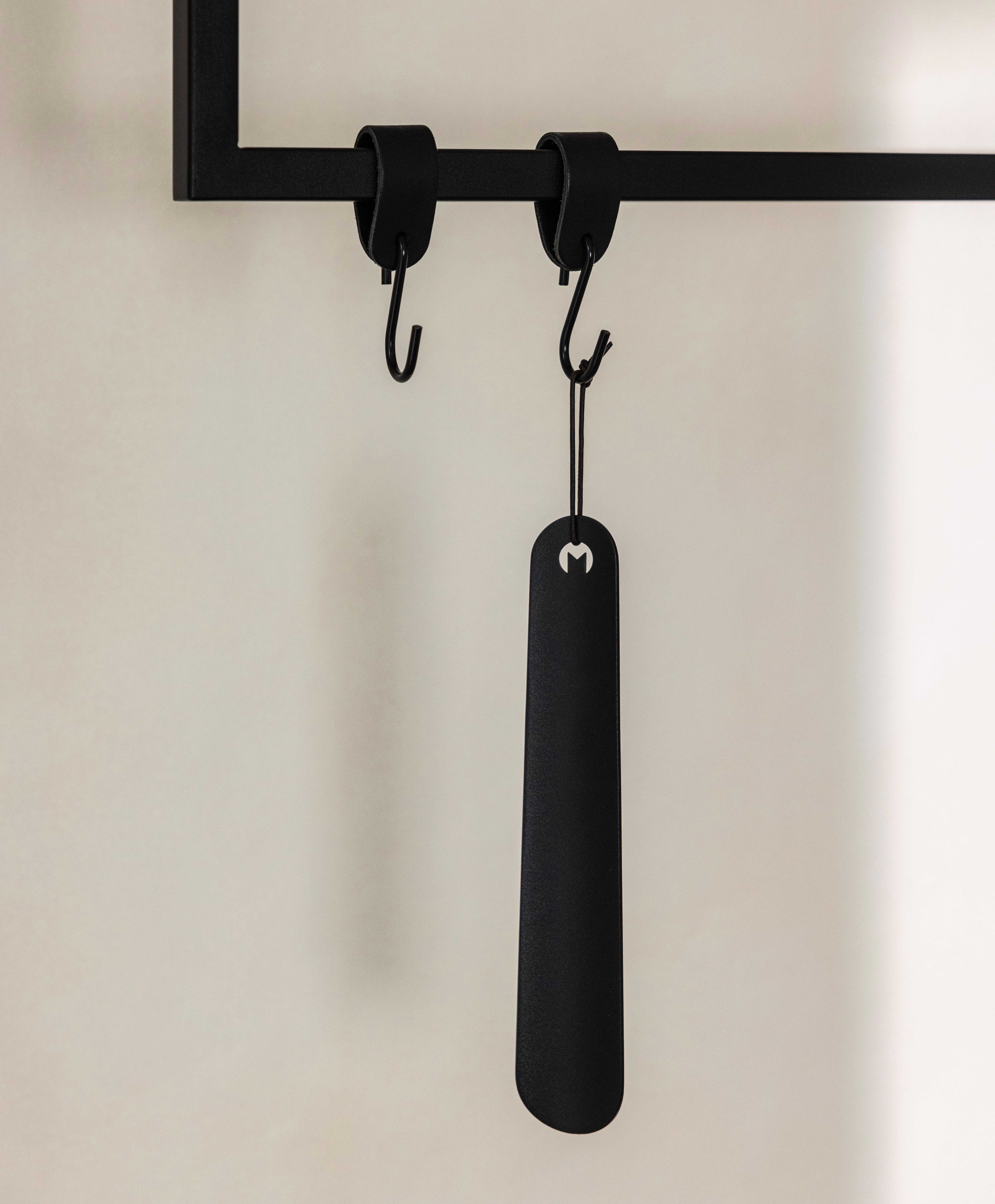 Schuhlöffel Aus Metall Lang Robfox Edelstahl Schuhlöffel, 33c Lang, Schwarz-att I Extra Stabil Schuhlöffel 45 Cm Metall