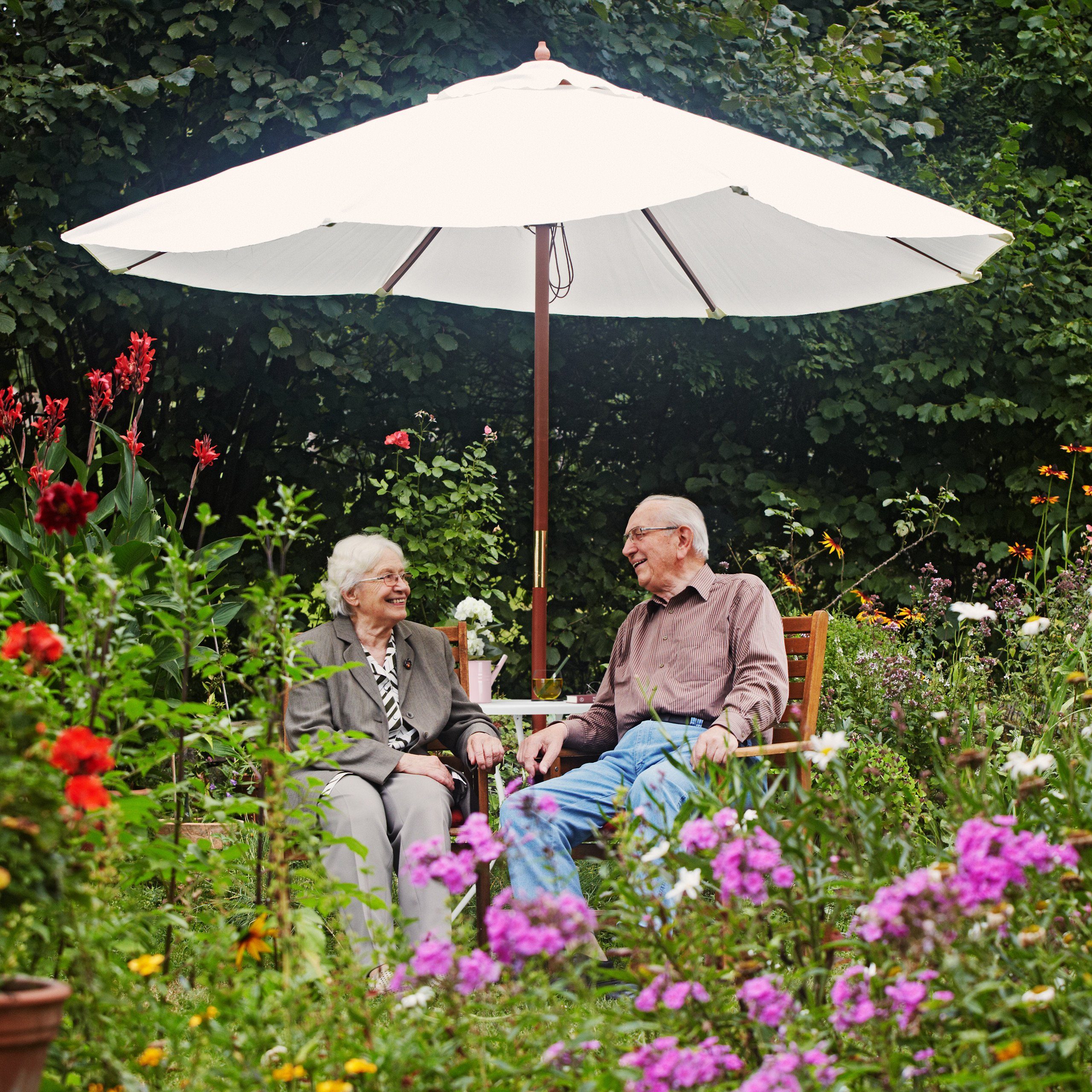 relaxdays Gartentisch mit Schirmloch